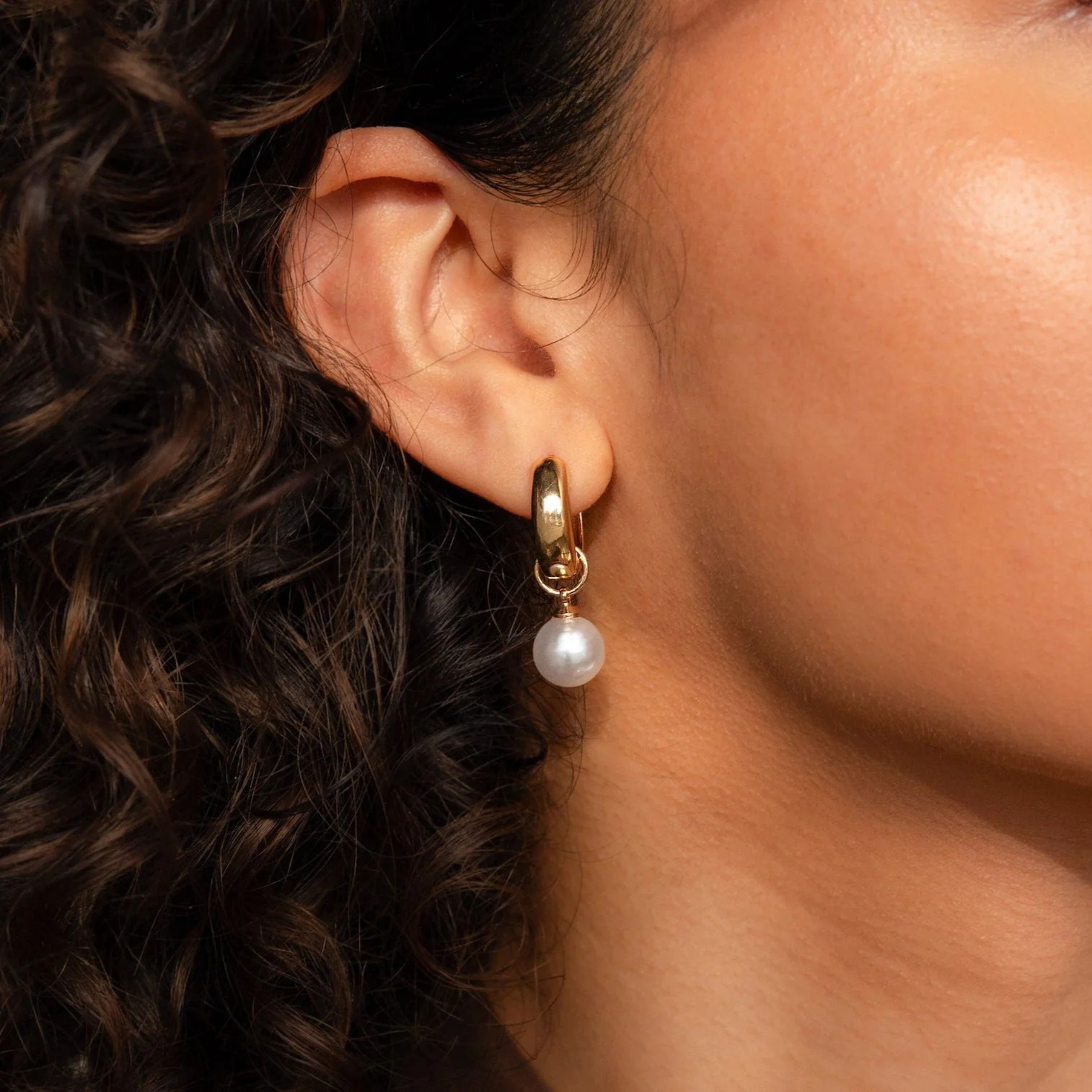 Bold Round Pearl Drop Hoop Earrings | Caitlyn Minimalist | Caitlyn Minimalist