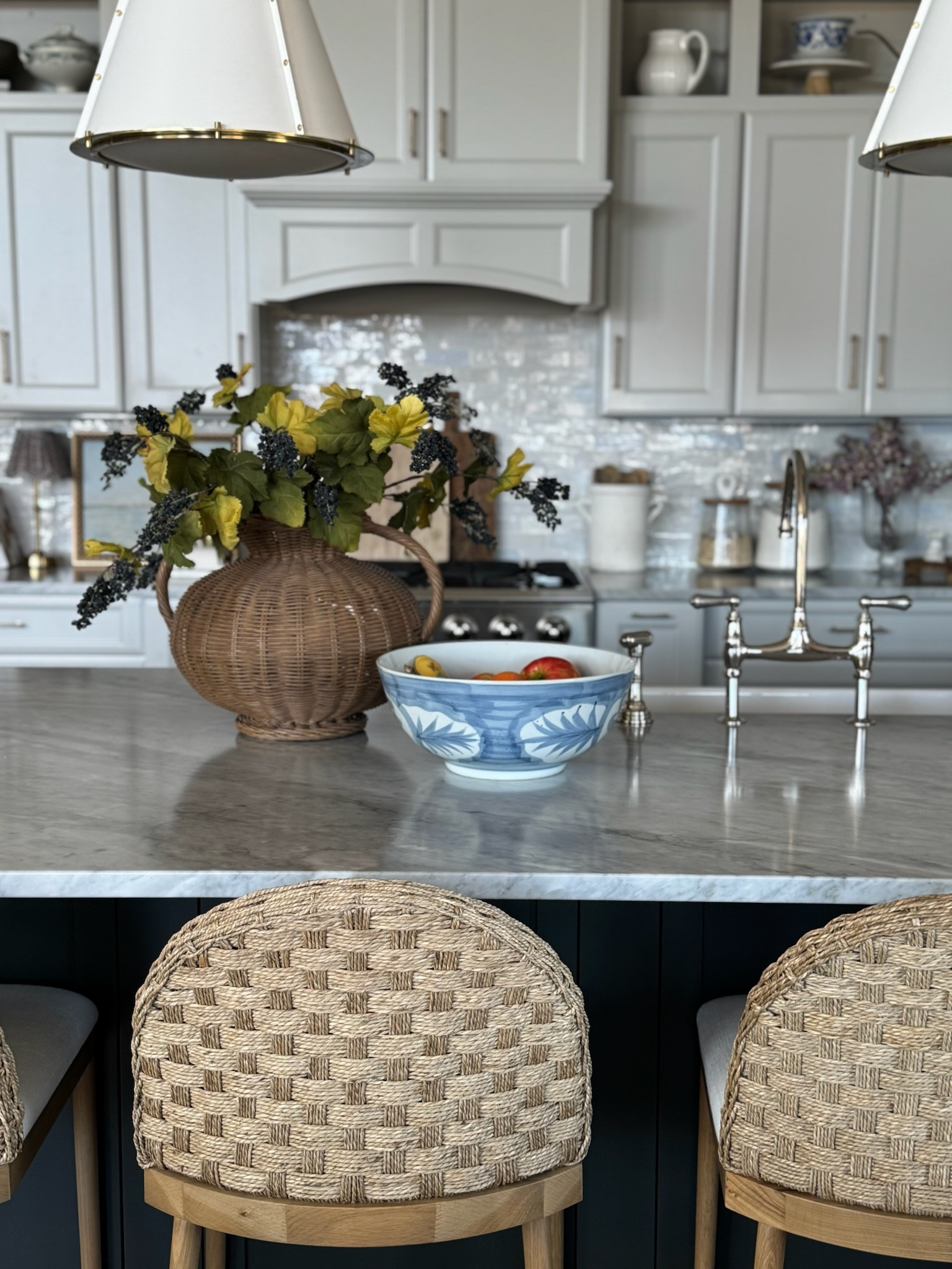 The prettiest new fruit bowl! I’m loving this pop of color in our kitchen 🤍

#LTKHome #LTKStyleTip