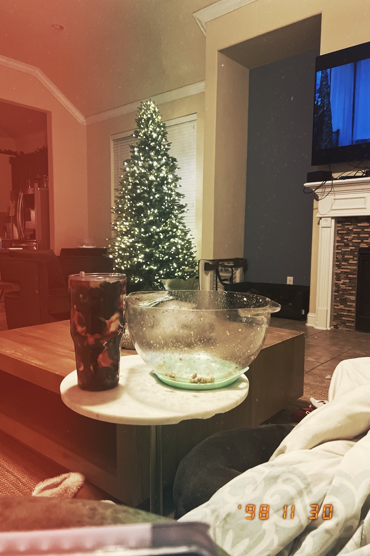 The only thing that would make this moment better is if I turned on the fire 🔥 

#LTKdayinmylife #LTKFindsUnder100 #LTKHome