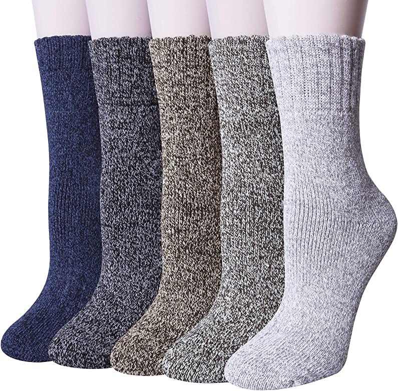 Loritta 5 Pairs Womens Wool Socks Thick Knit Vintage Winter Warm Cozy Crew Socks Gifts | Amazon (US)