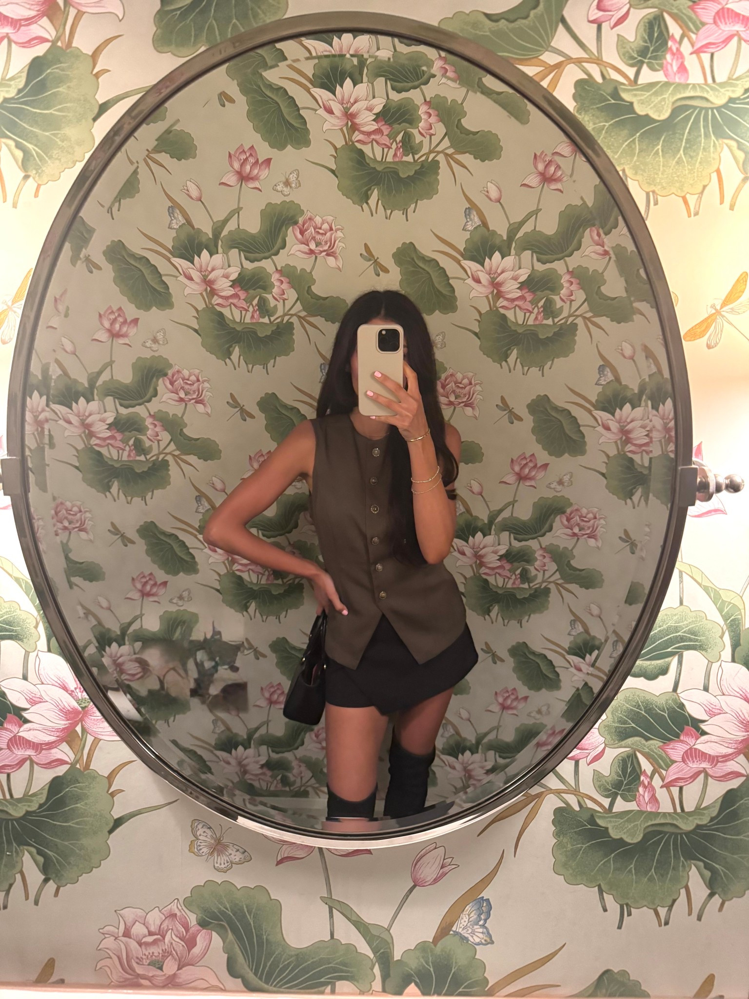 Cute wallpaper made me do it 💐

#LTKStyleTip #LTKWorkwear #LTKSaleAlert