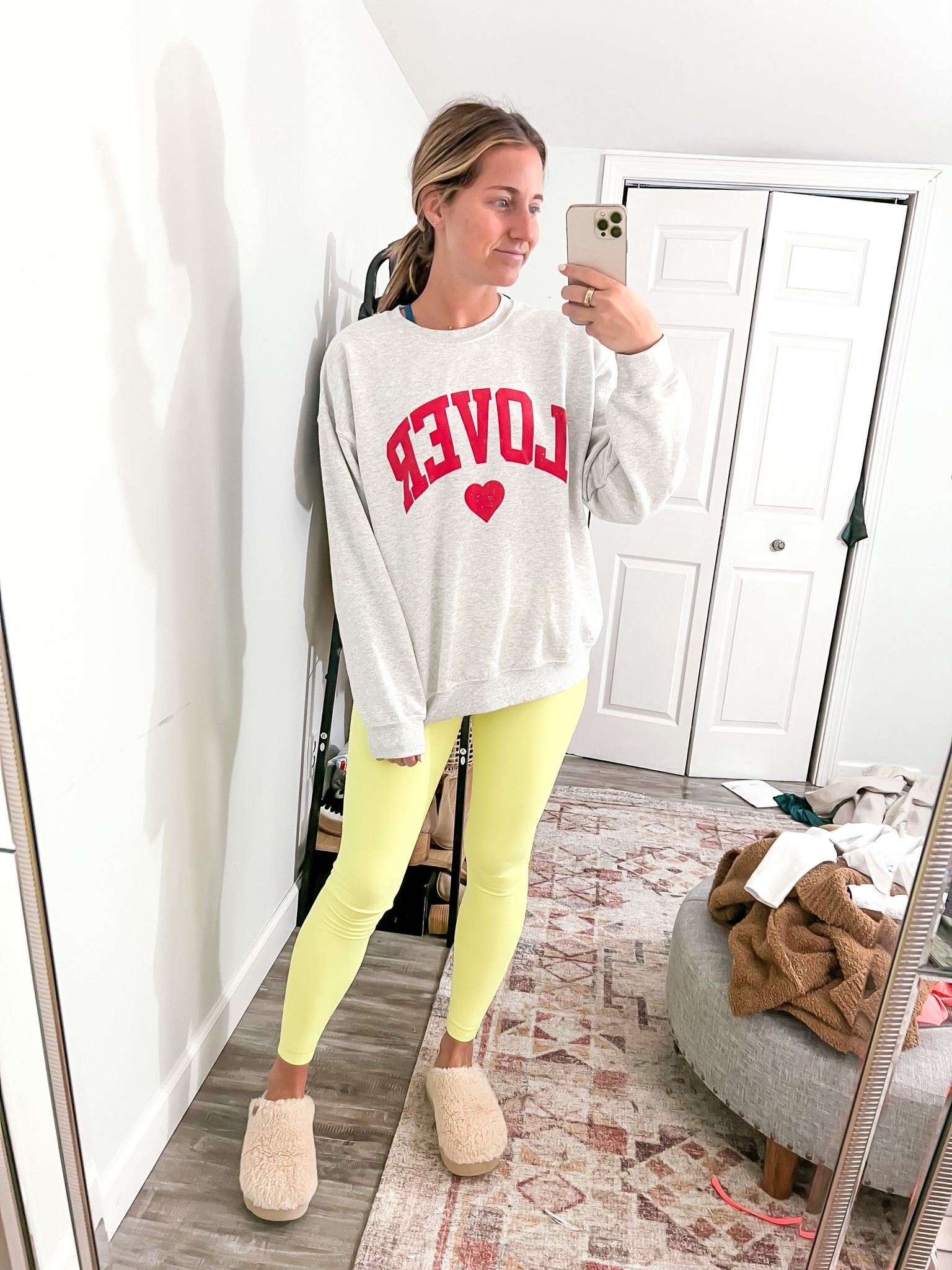 Can’t stop wearing this sweatshirt 😍
Size L in sweatshirt
Size 6 in leggings 

#LTKunder50 #LTKunder100 #LTKsalealert