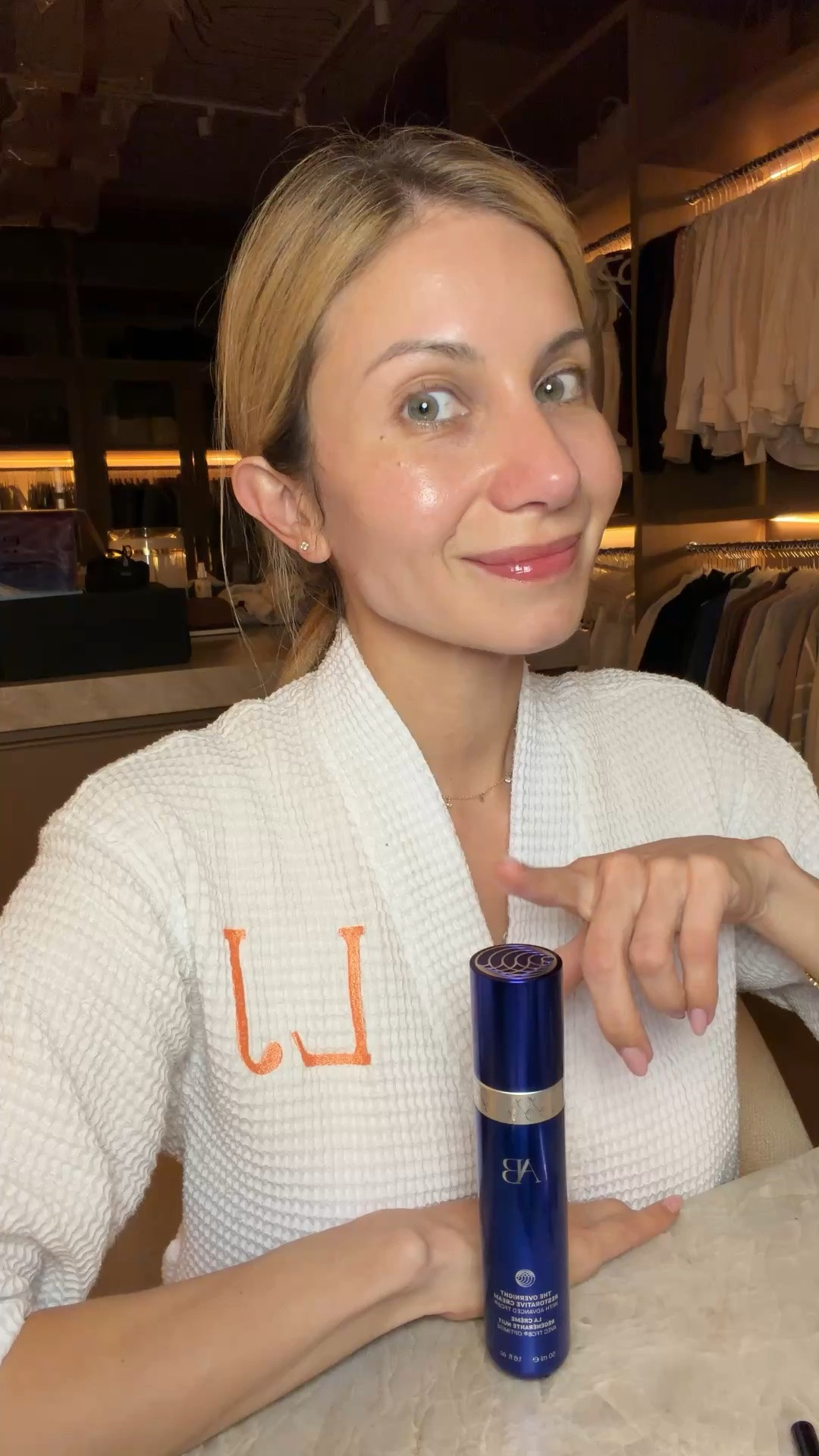 New beauty launch at Bloomingdale's
*HI've been testing
the new Augustinus Bader Overnight Restorative Cream and love how nourishing it feels as the last step in my nighttime routine. It helps replenish hydration for skin that looks smoother, plumper, and more radiant by morning. @bloomingdales @augustinusbader #BloomiesPartner
@Shop.LTK #liketkit

#LTKOver40 #LTKBeauty