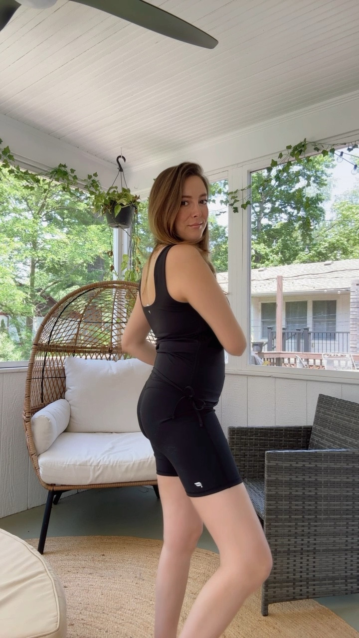 May Fabletics rushed athletic shorts and sports top nursing friendly 


#LTKfamily #LTKfit #LTKbump