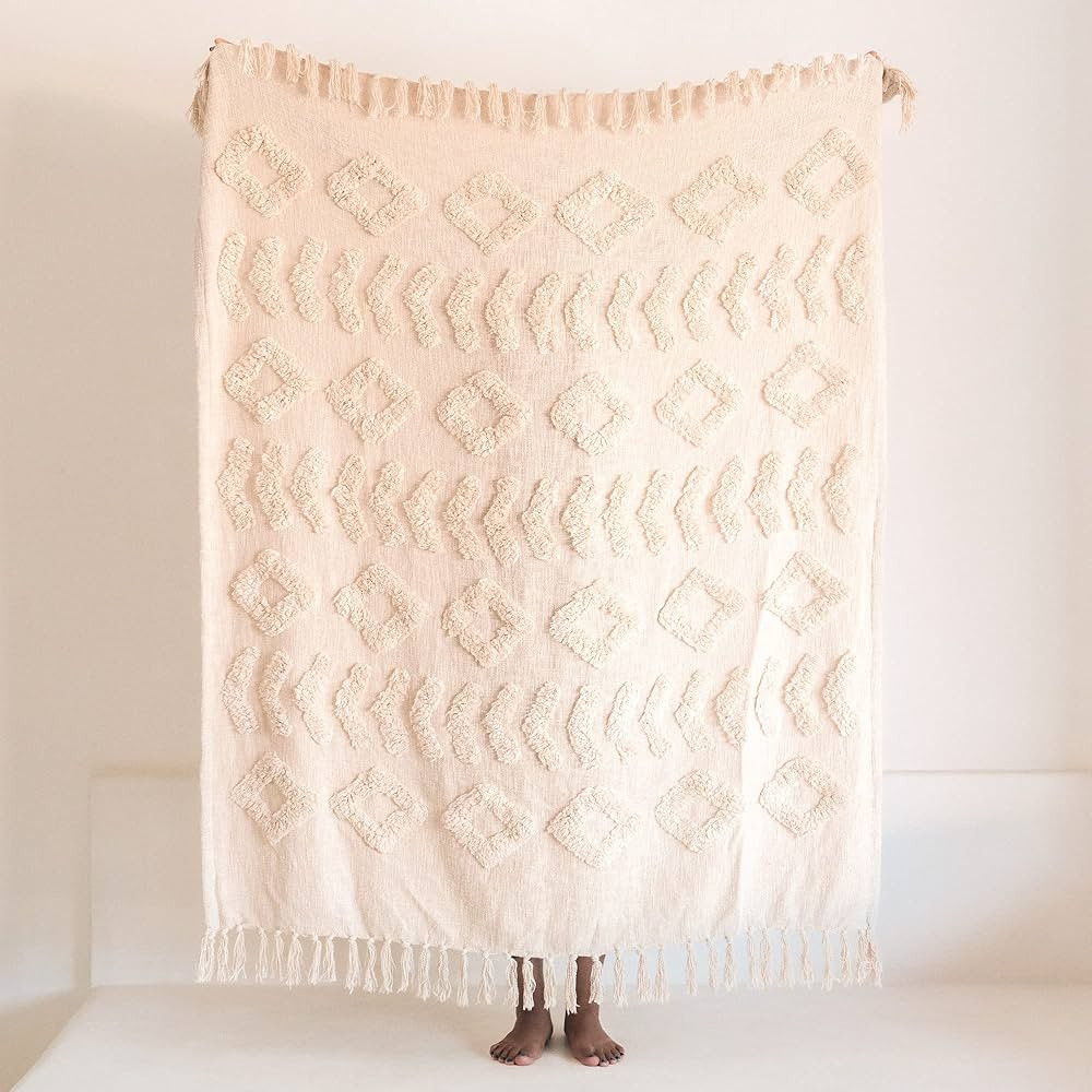 Visit the Banilla Store | Amazon (US)