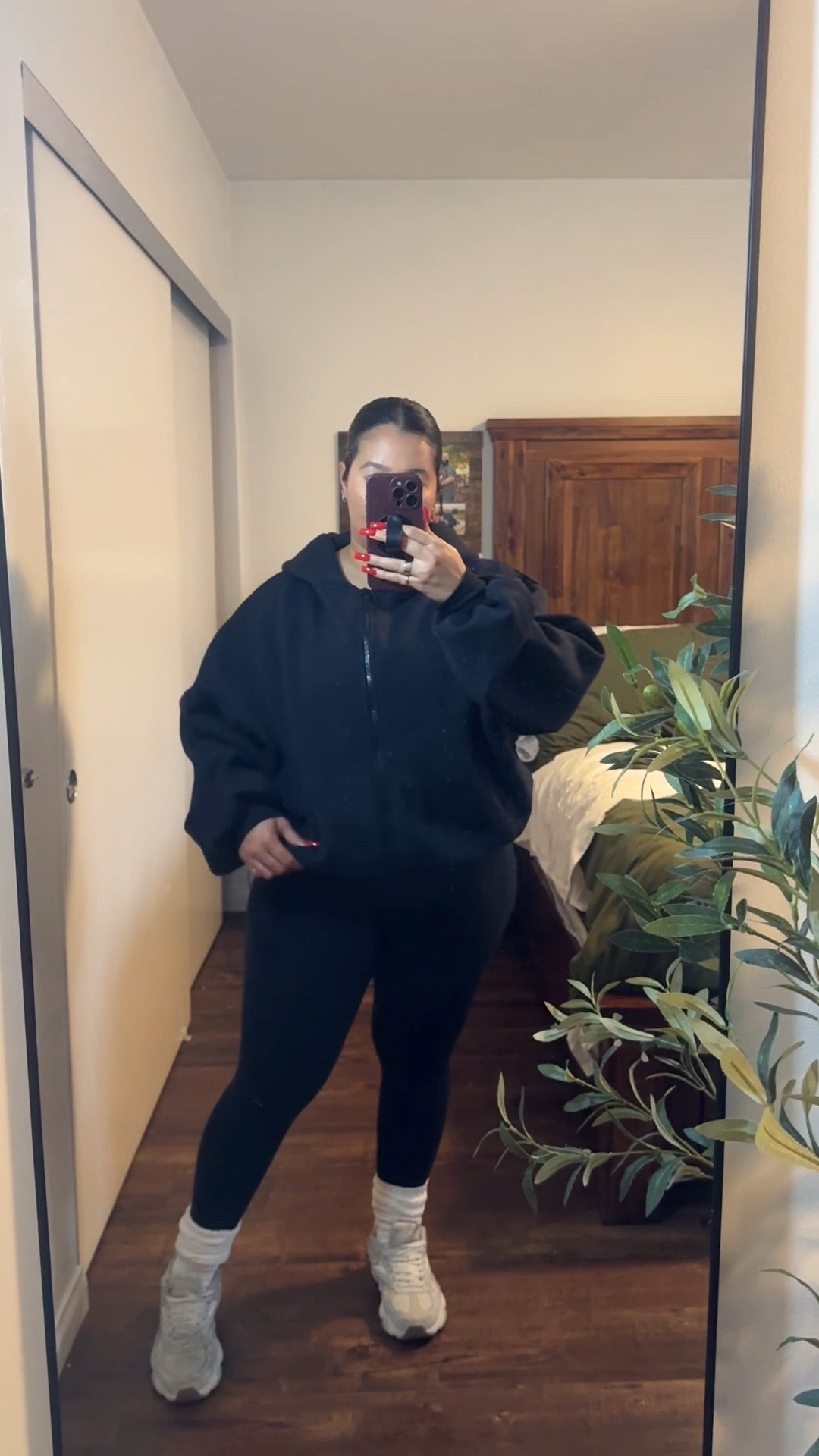 Causal outfit I’m wearing as the weather is getting colder. 

Sweater- large : runs big/ super comfy / oversized fit
Leggings- medium / tts/ squat proof 

Casual outfit 
Winter outfit 
Oversized sweater 
Black sweater 
Mom outfit 
Midsize outfit 
Travel outfit 
Comfy outfit 
Errands outfit

#LTKootd #LTKTravel #LTKMidsize