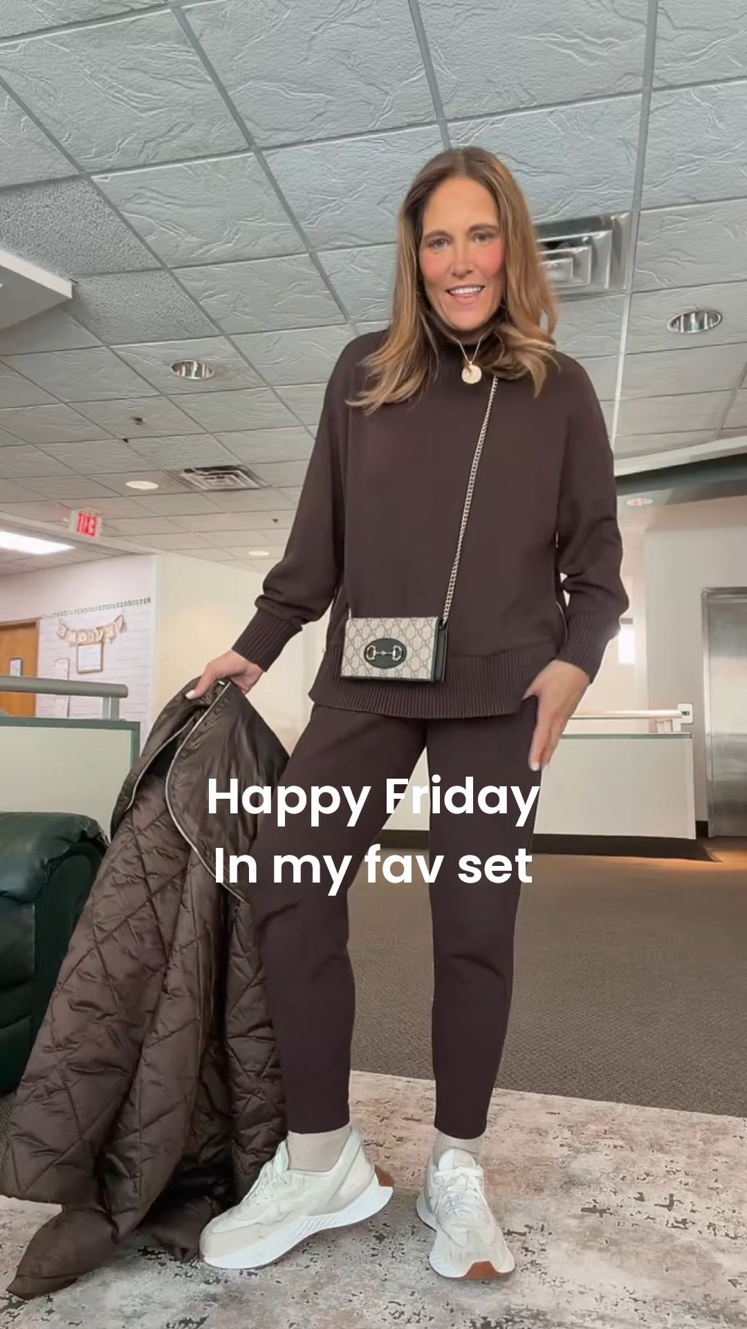 This set would make a great gift for someone or to put on your wish list.  It’s a splurge but totally gift worthy  

#LTKootd #LTKOver40 #LTKdayinmylife