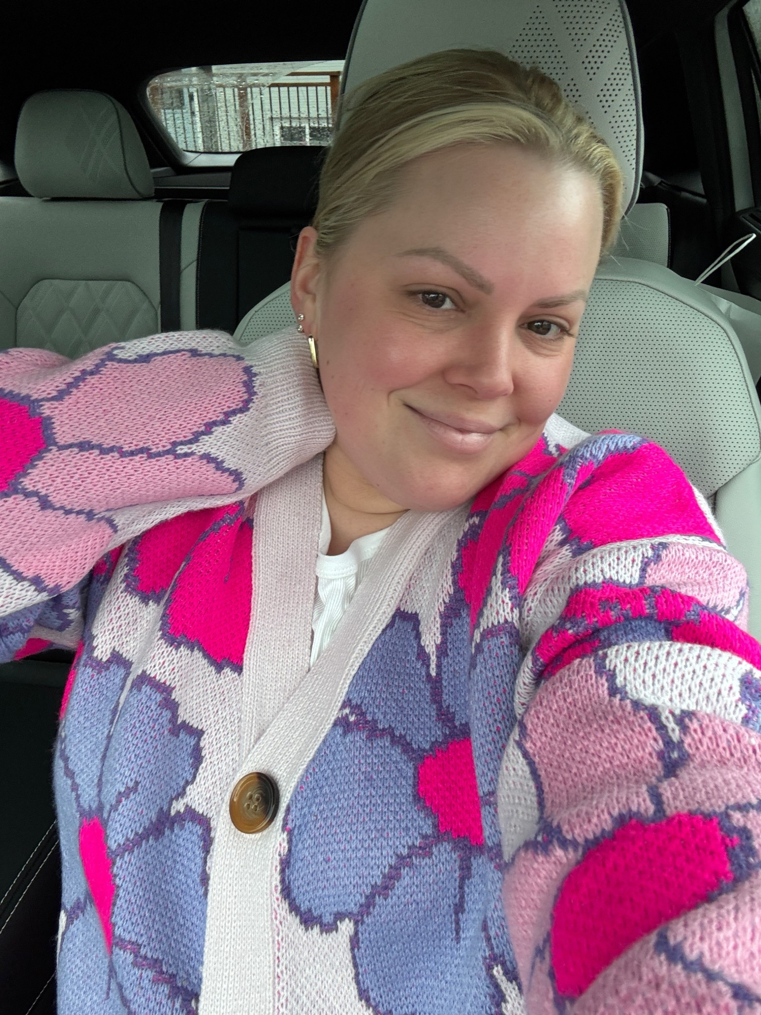 Floral cardigan size large  @pinklily 

#LTKMidsize #LTKPetite #LTKootd