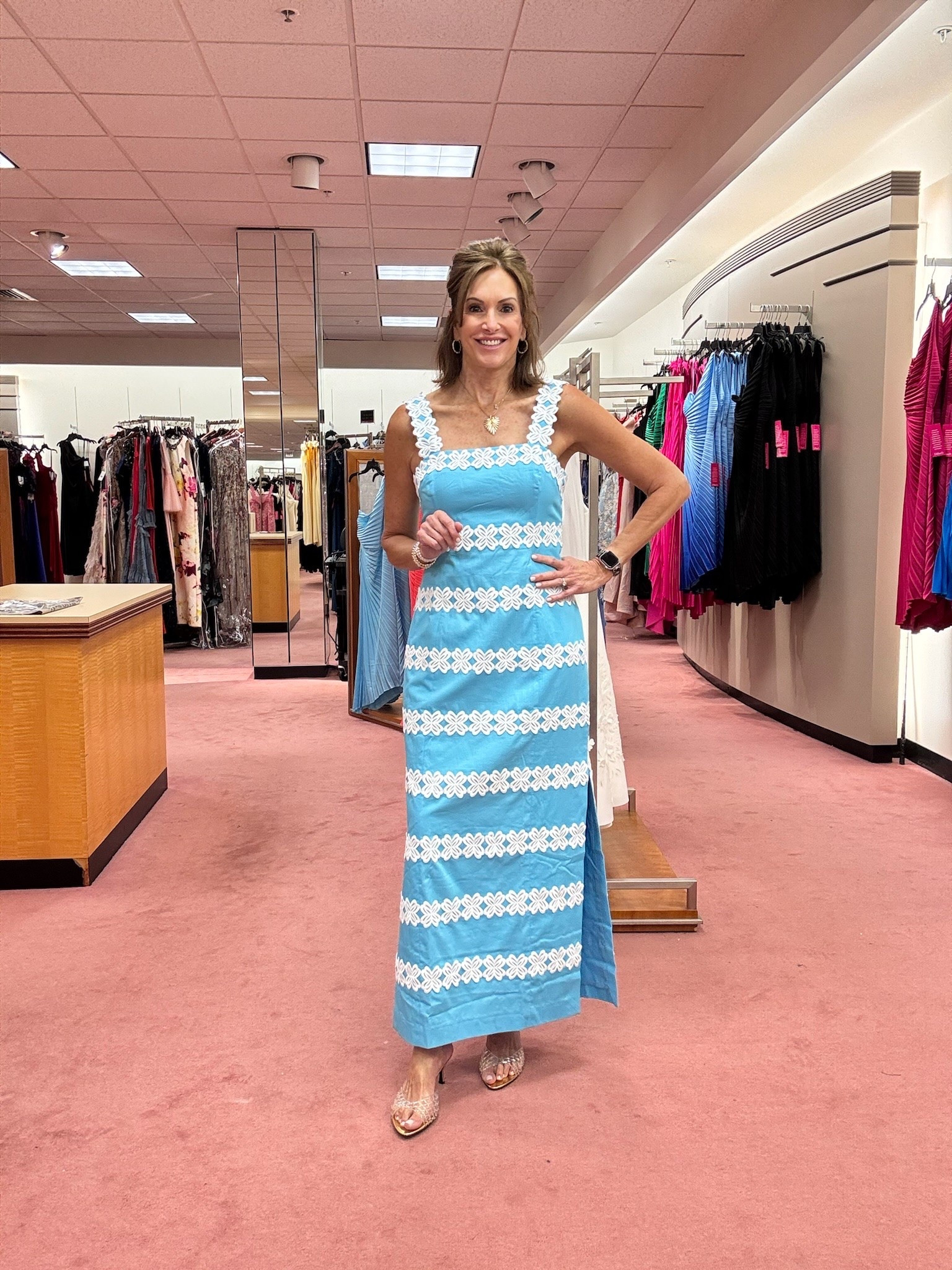 Formal Wedding guest / Mother of the bride / mother of the groom 
Size 10 

Alex Marie Thalia Floral Jacquard Square Neck Sleeveless Gown…This dress is not online but call your local Dillards and see if they have it

Wedding guest dress
Event dress 
Special event dress 
Summer wedding

#LTKWedding #LTKTall #LTKSeasonal