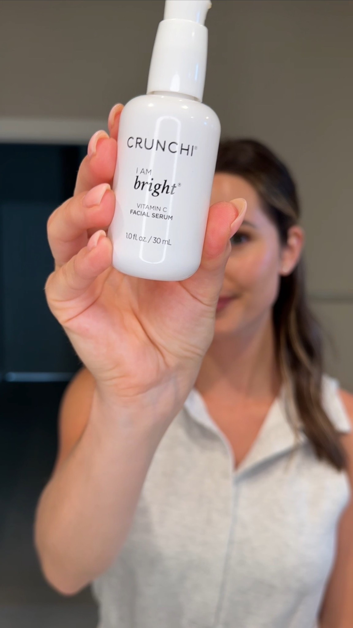 Vitamin C serum from Crunchi ✨Non toxic clean skincare 🫶🏼

#LTKFindsUnder50 #LTKFindsUnder100 #LTKBeauty