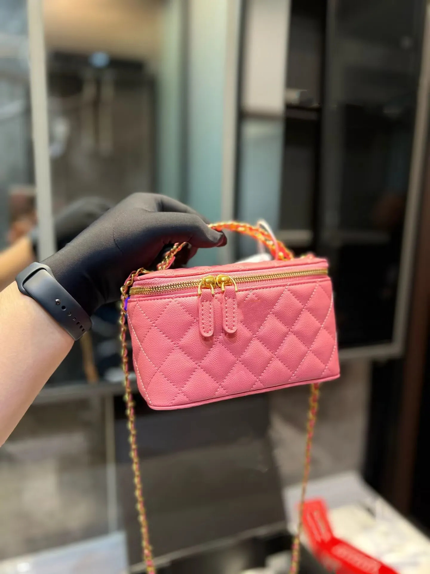 23 Designer bag Metal hollow handle Vanity Box With Chain Bags Mirror Classic Quilted GHW Cosmeti... | DHGate