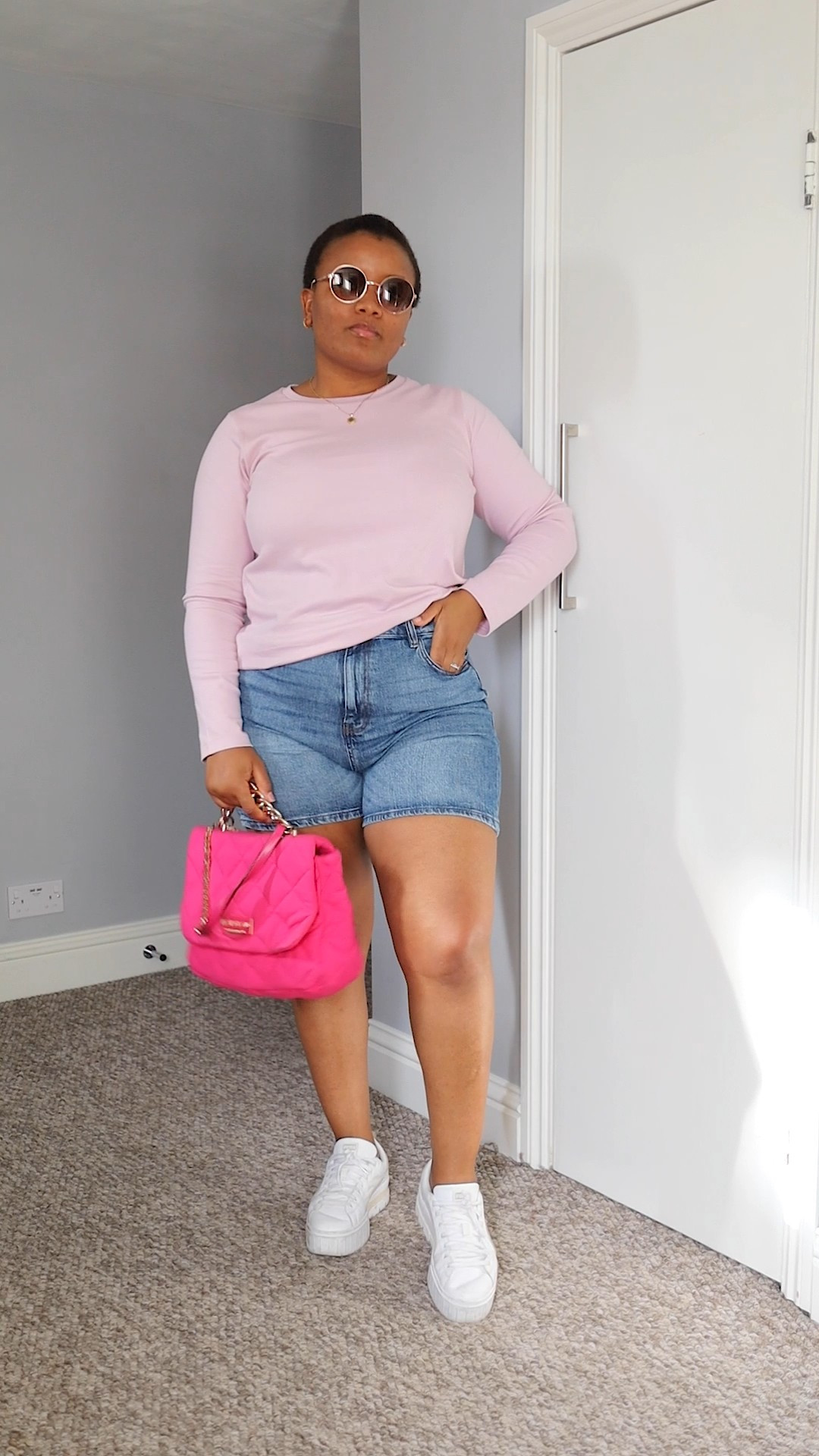 Styling a Uniqlo smooth cotton stretch crow neck long sleeved t-shirt 3 ways from the My Best T collection.So versatile and stylish#LTKxUNIQLO #ThisIsMyBestT#ltk #uniqlo

#LTKstyletip #LTKeurope #LTKVideo