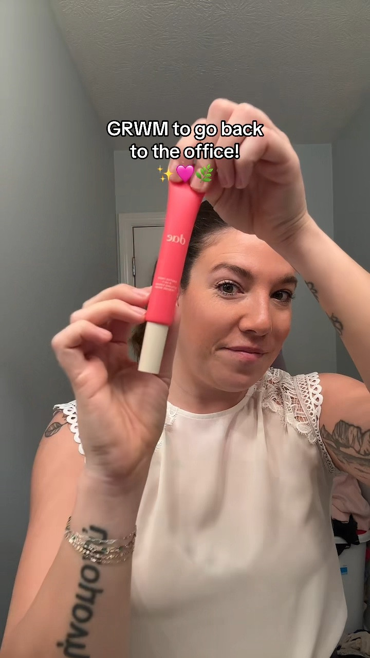 GRWM for a day at the office! All my skincare 🤍

#LTKGiftGuide #LTKBeauty #LTKStyleTip