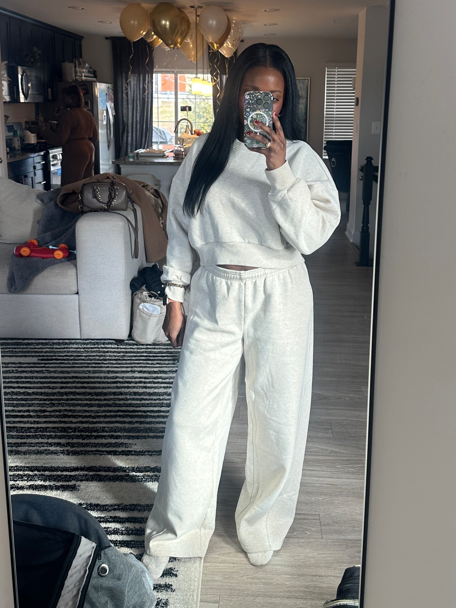 New Vuori sweat set! I’m OBSESSED. Super comfy and got tons of compliments in it  

#LTKmomlife #LTKActive #LTKootd