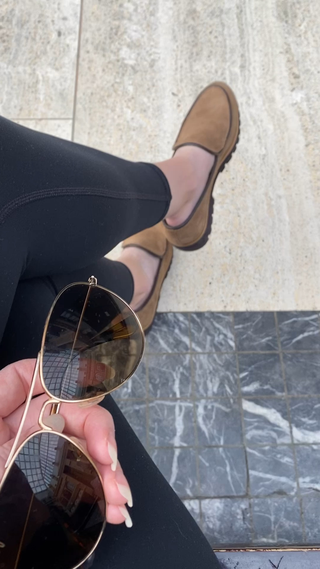 Loafers, leggings, aviators 🤎🍂



#LTKstyletip #LTKshoecrush #LTKSeasonal