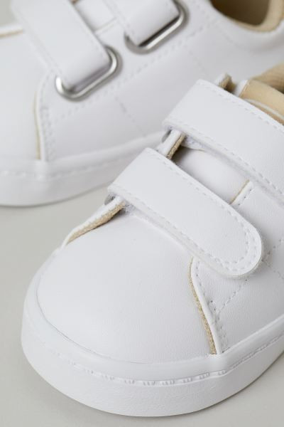 Sneakers | H&M (US + CA)