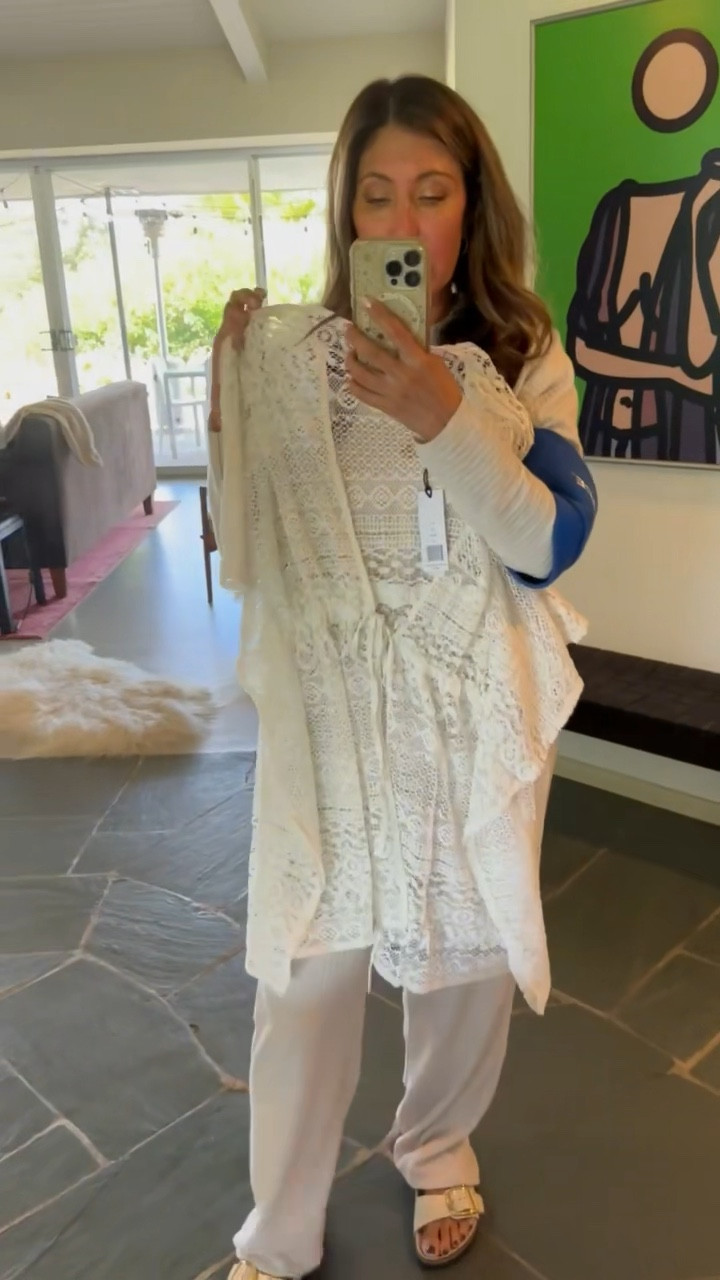 Dreaming of warmer weather like me? ✨

I found this amazing cover up to wear with my bathing suits when summer arrives at #Revolve during their #SuperSale last week! 

It’s lightweight and so adorable! I can’t wait to wear it! 

#LTKFashion #CoverUp #SummerFind

#LTKsalealert #LTKover40 #LTKstyletip