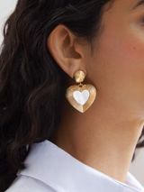 Haley Earrings - Gold Ribbed Heart | BaubleBar (US)