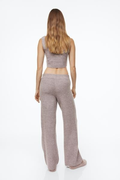 Rib-knit trousers | H&M (UK, MY, IN, SG, PH, TW, HK)