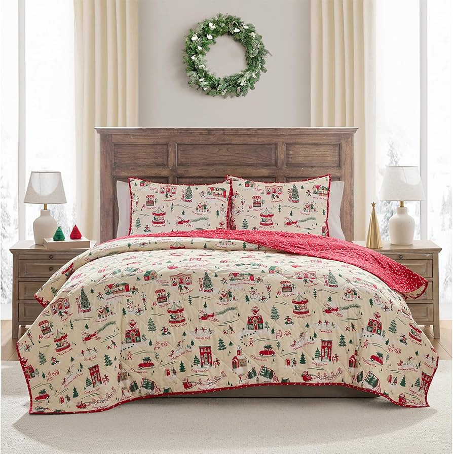 Hallmark - King Quilt, 3-Piece Holiday Quilt Set with Shams, Reversible Quilt (Multi Christmas Vi... | Amazon (US)