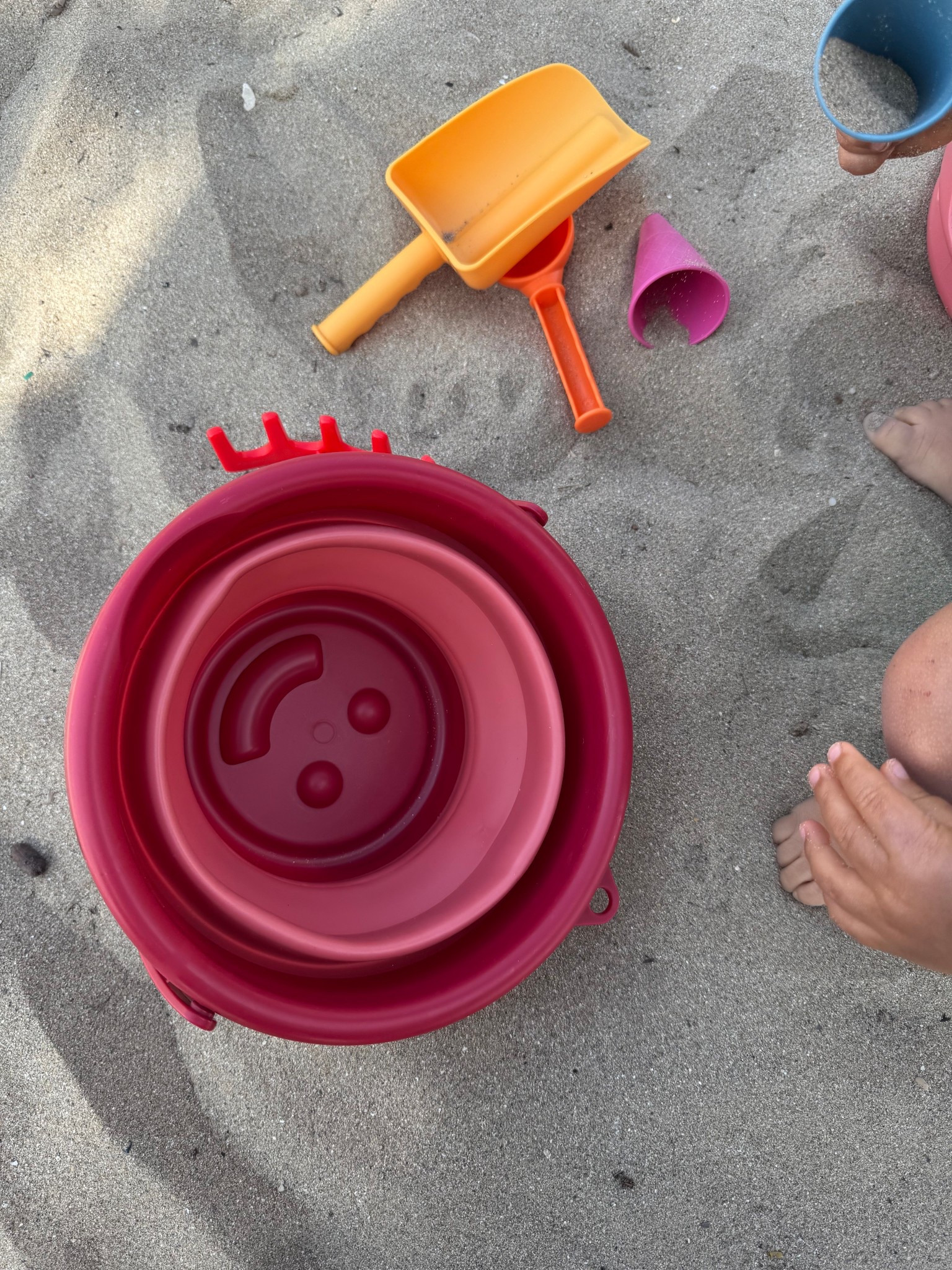 Sand play set. 

Folds up and easy to pack it for travel or keep it in the car. 

#LTKSwim #LTKTravel #LTKBaby