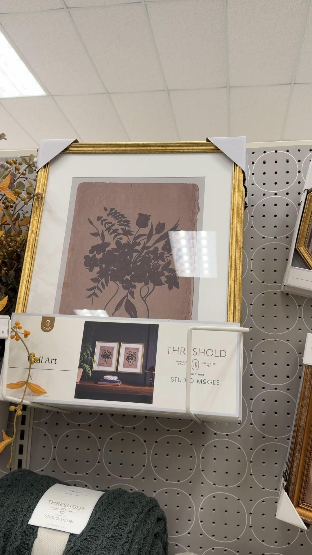 NEW fall wall art from Threshold w/Studio McGee at Target - these are so unique this season - love all the fun framed prints! 

#Threshold
#StudioMcGee
#Targethome