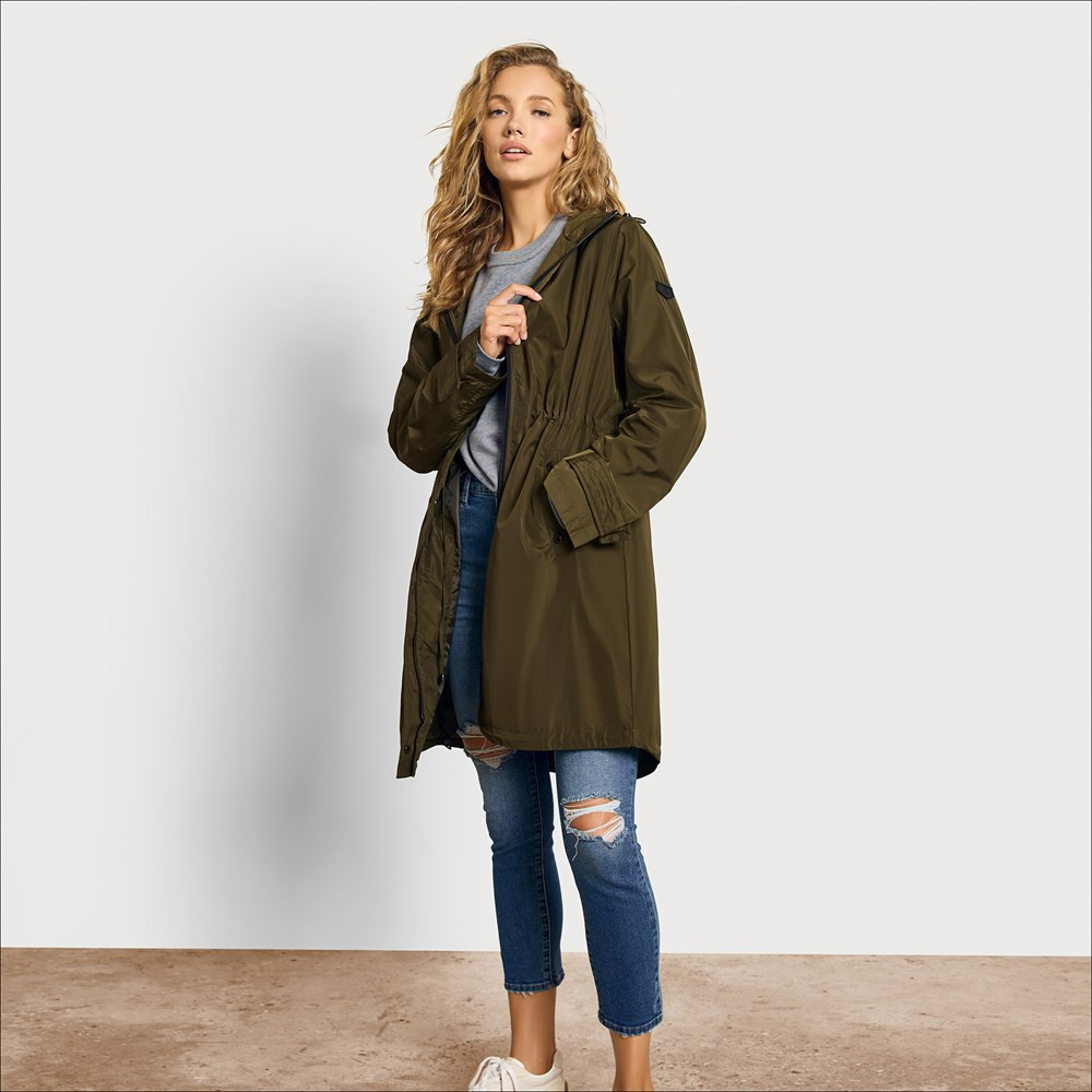 Rain Anorak Jacket With Wide Hood | Sam Edelman