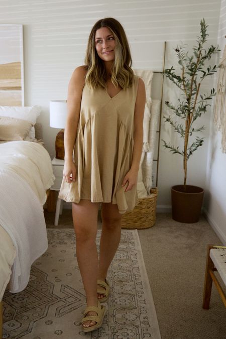 Perfect summer dress for under $30!

I’m wearing this dress in the Khaki + Greygreen color. Wearing a size small in both! They run roomy so I would size down! 

Summer outfit, outfit of the day, outfit inspo

#LTKfindsunder50 #LTKstyletip #LTKSeasonal