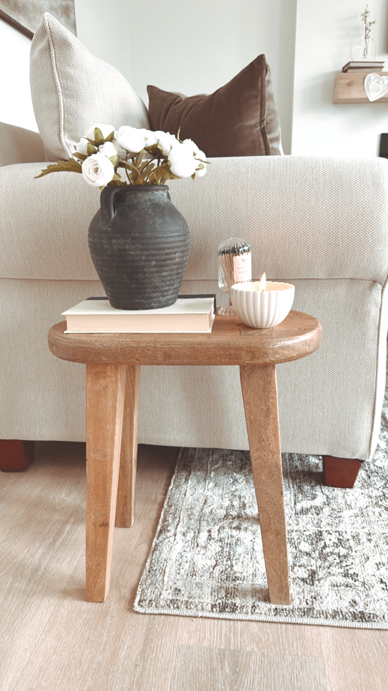 Simple side table decor 🤎

#LTKStyleTip #LTKHome