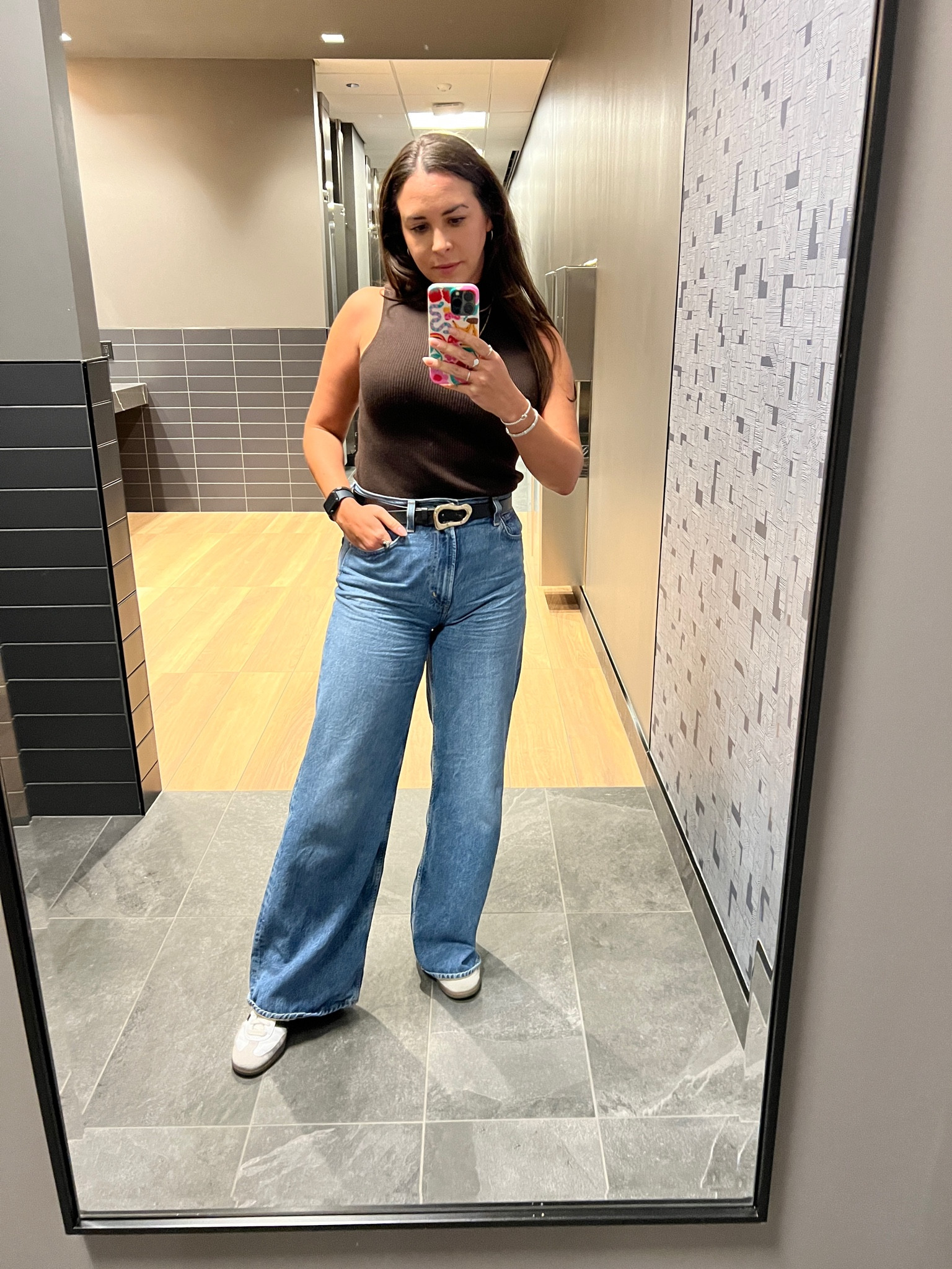 Wide leg jeans. Sweater tank. Madewell. Brown top. 

#LTKStyleTip #LTKFindsUnder100