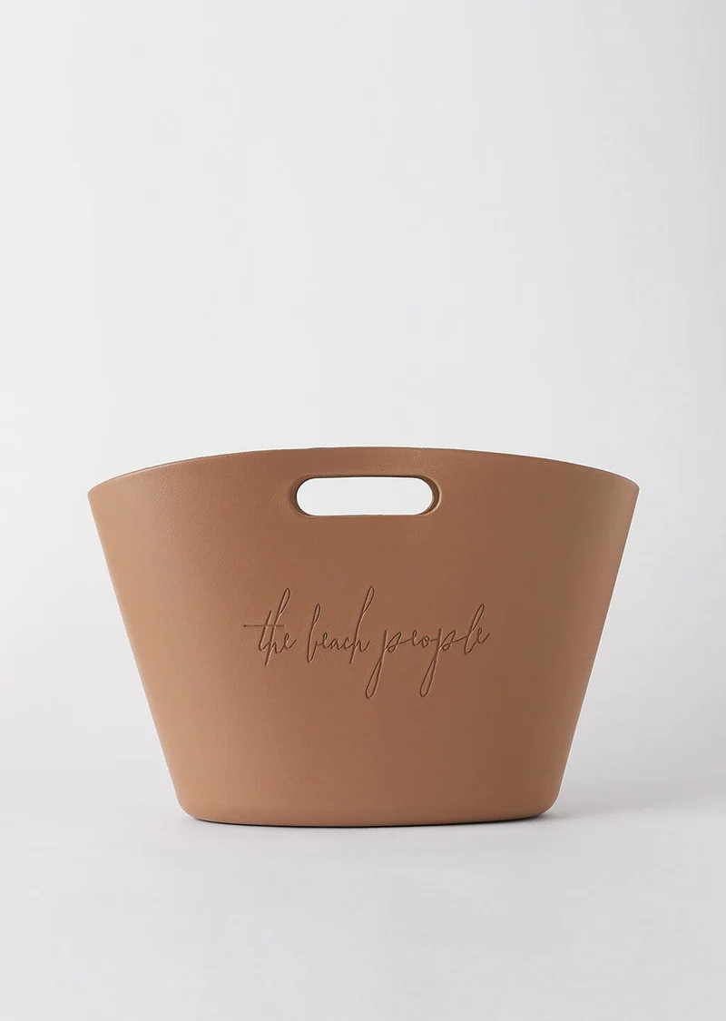 Wet Bucket | The Beach People (US)