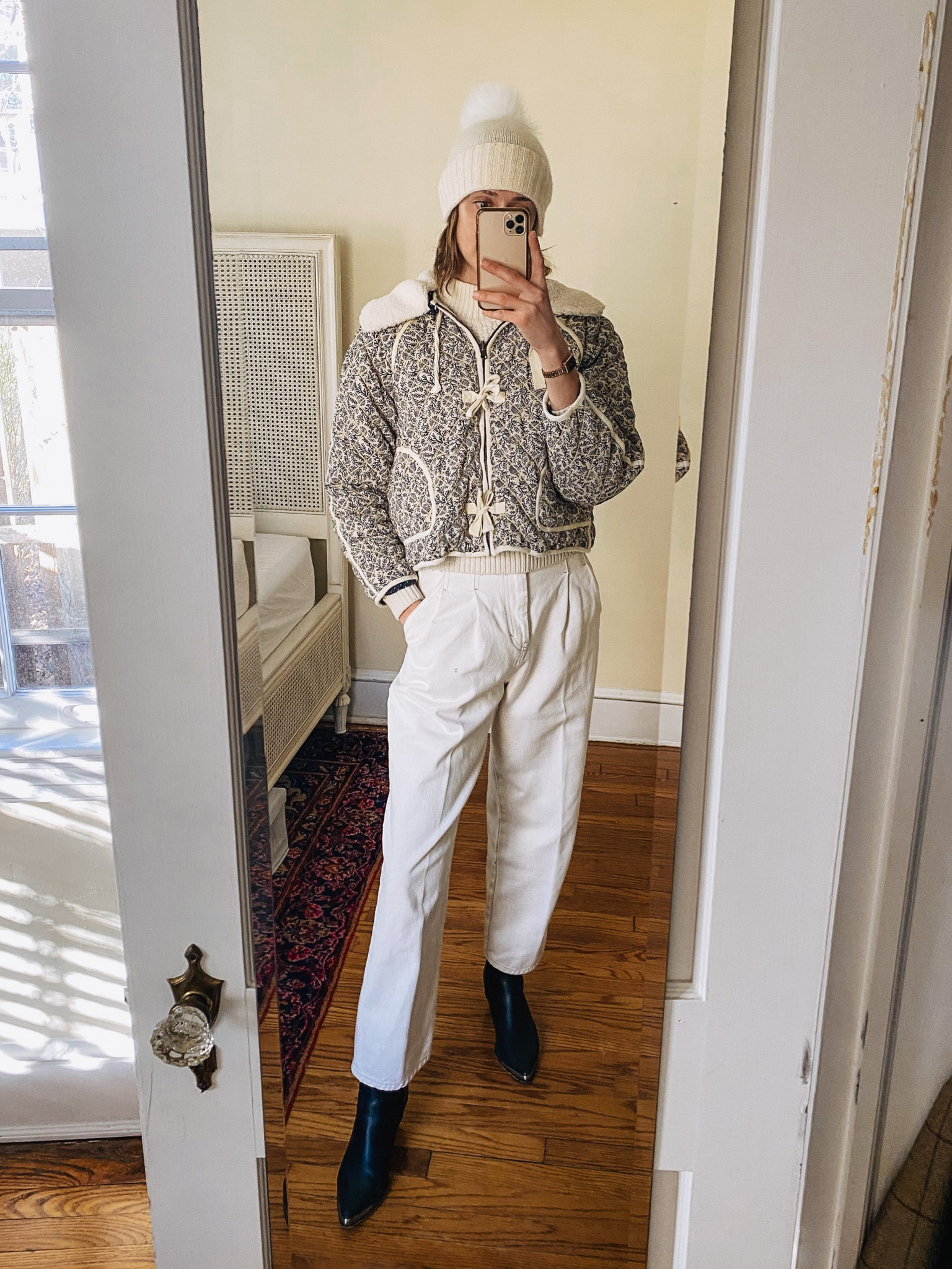 This cute quilted jacket is reversible & the collar is removable so it’s basically like 3 jackets in 1! And it’s currently -50% off!

#LTKSeasonal #LTKstyletip #LTKsalealert