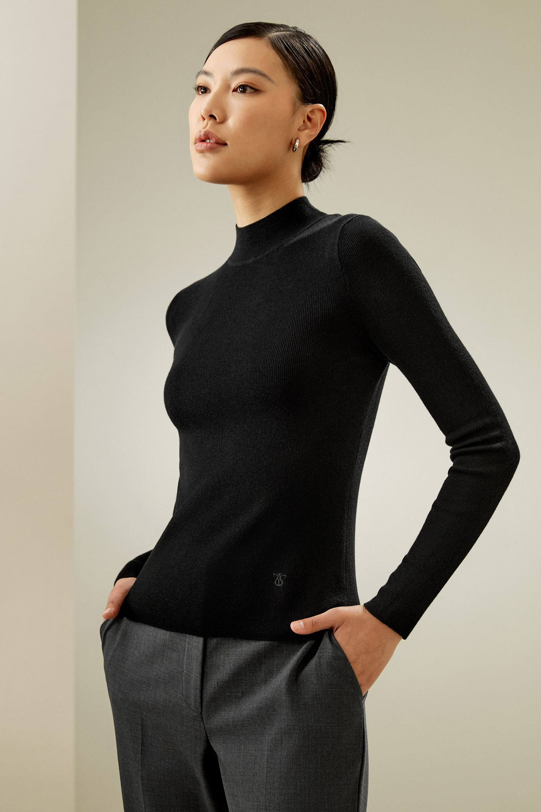 Essential Cashmere Blend Top | LilySilk
