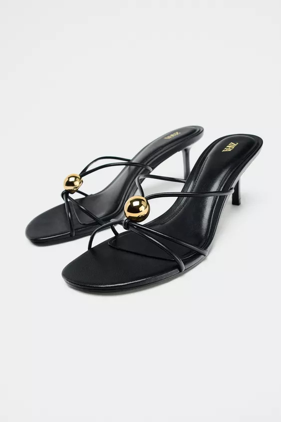 SANDALS WITH METAL DETAIL | Zara US