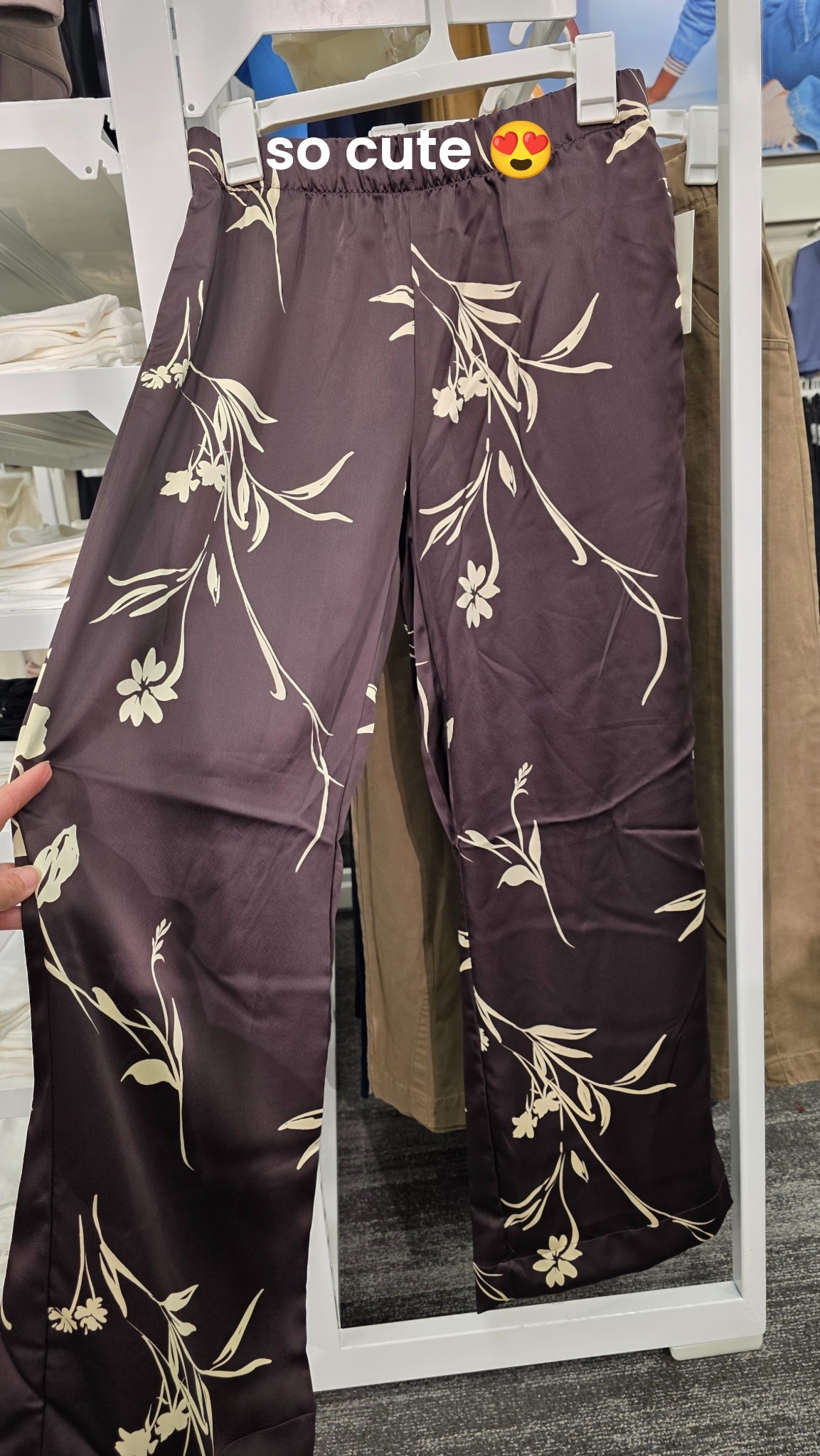 I love these! They’re comfy but you’ll still look polished 🤌🏼