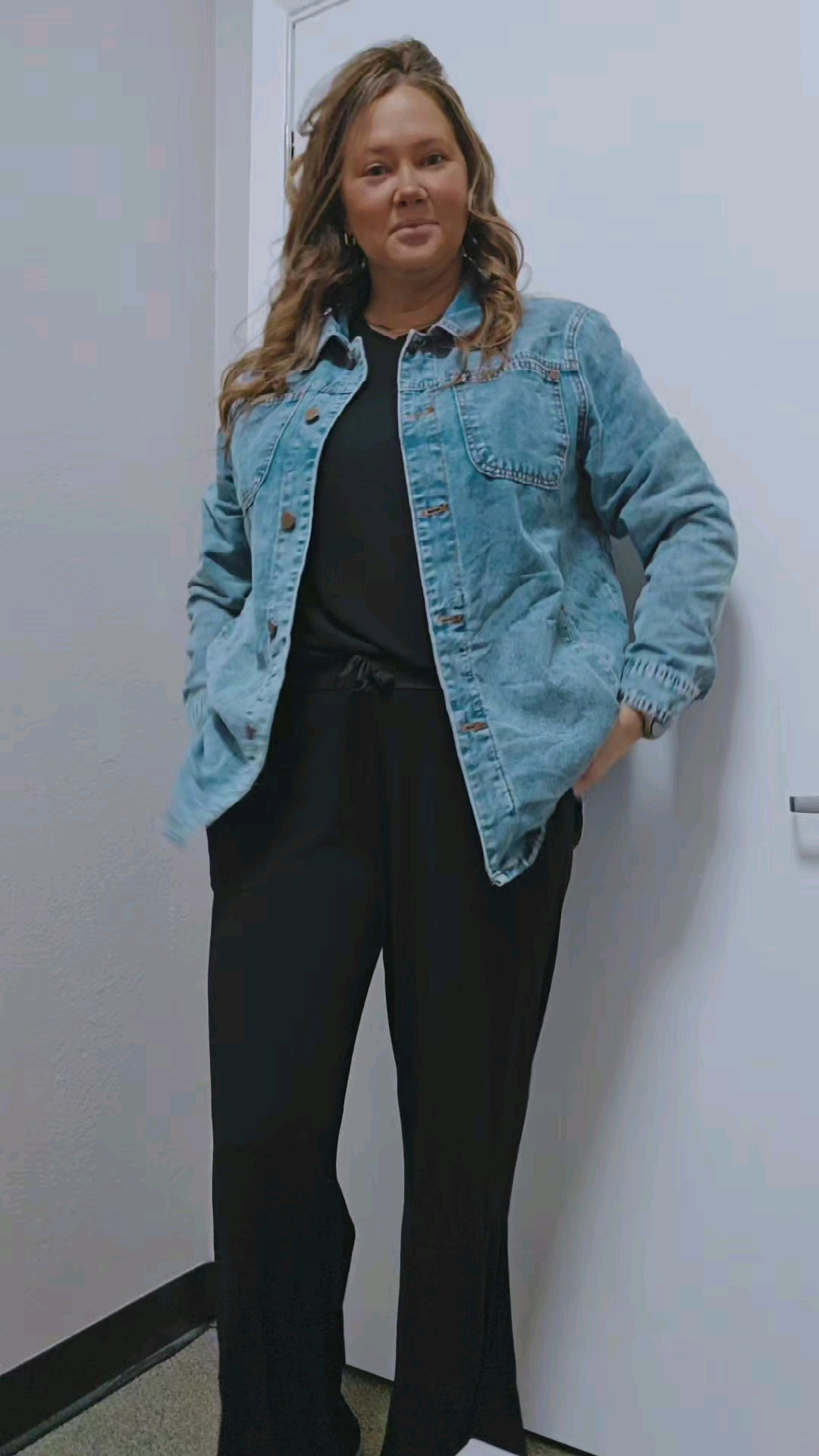 Obsessed is an understatement!! This 2-piece set is the most comfortable I’ve ever owned, and this jean jacket is lightweight and has pockets?! 🫶✨ Everything is linked in my Amazon & LTK—trust me, you need this!! #AmazonFashion #LTKFinds #OOTD

#LTKSaleAlert #LTKWorkwear #LTKStyleTip