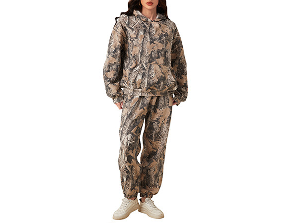 Eutten Camo Sweatsuits for Women Set 2 Piece Camo Hoodies Maple Leaf Print Oversized Sweatshirt L... | Amazon (US)