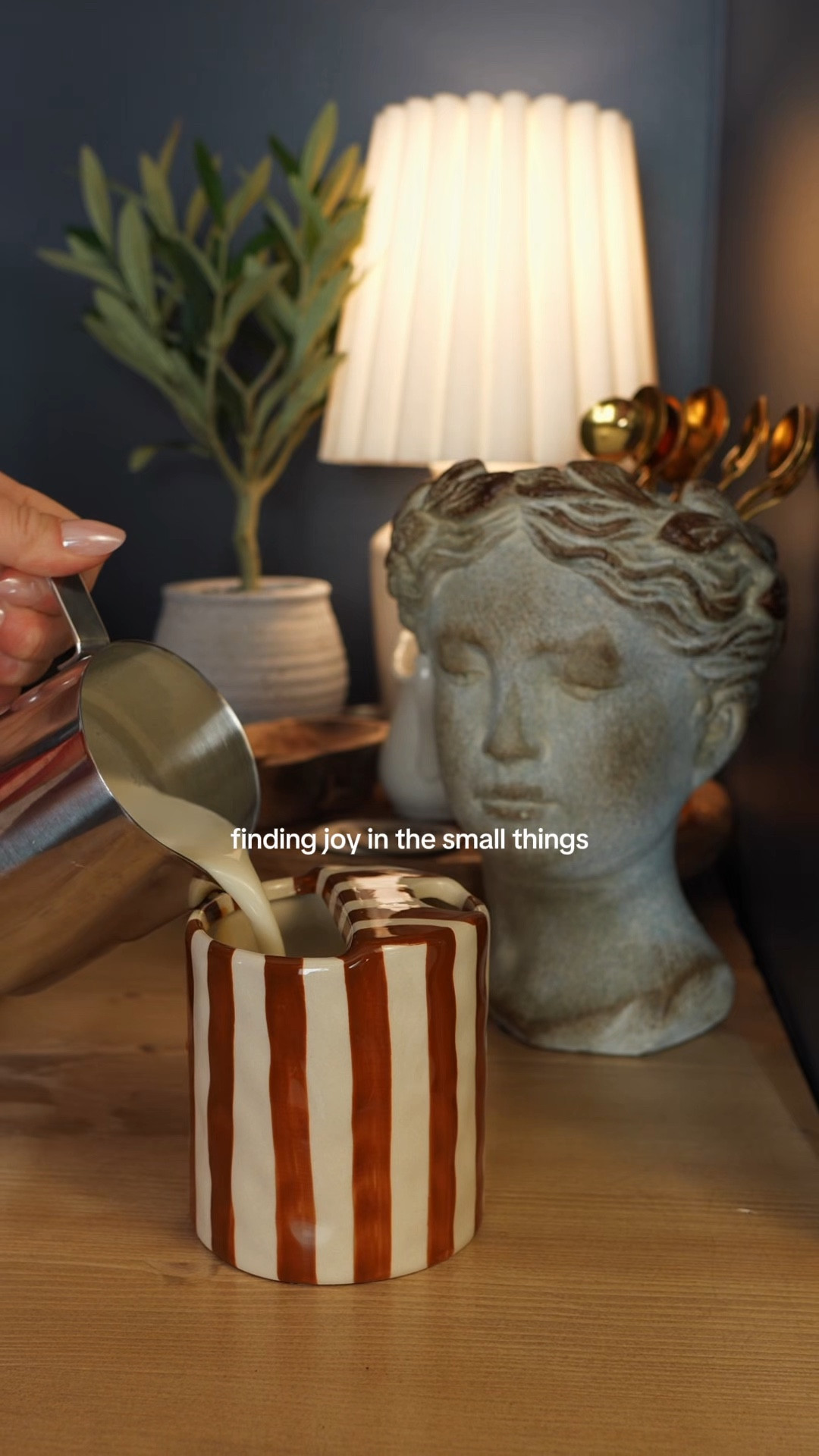 Coffee tastes better in cute mugs 🤎☕️✨

#LTKmorningroutine #LTKU #LTKHome