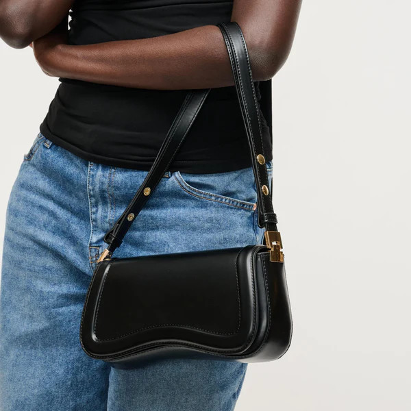 Max Shoulder Bag | Urban Expressions