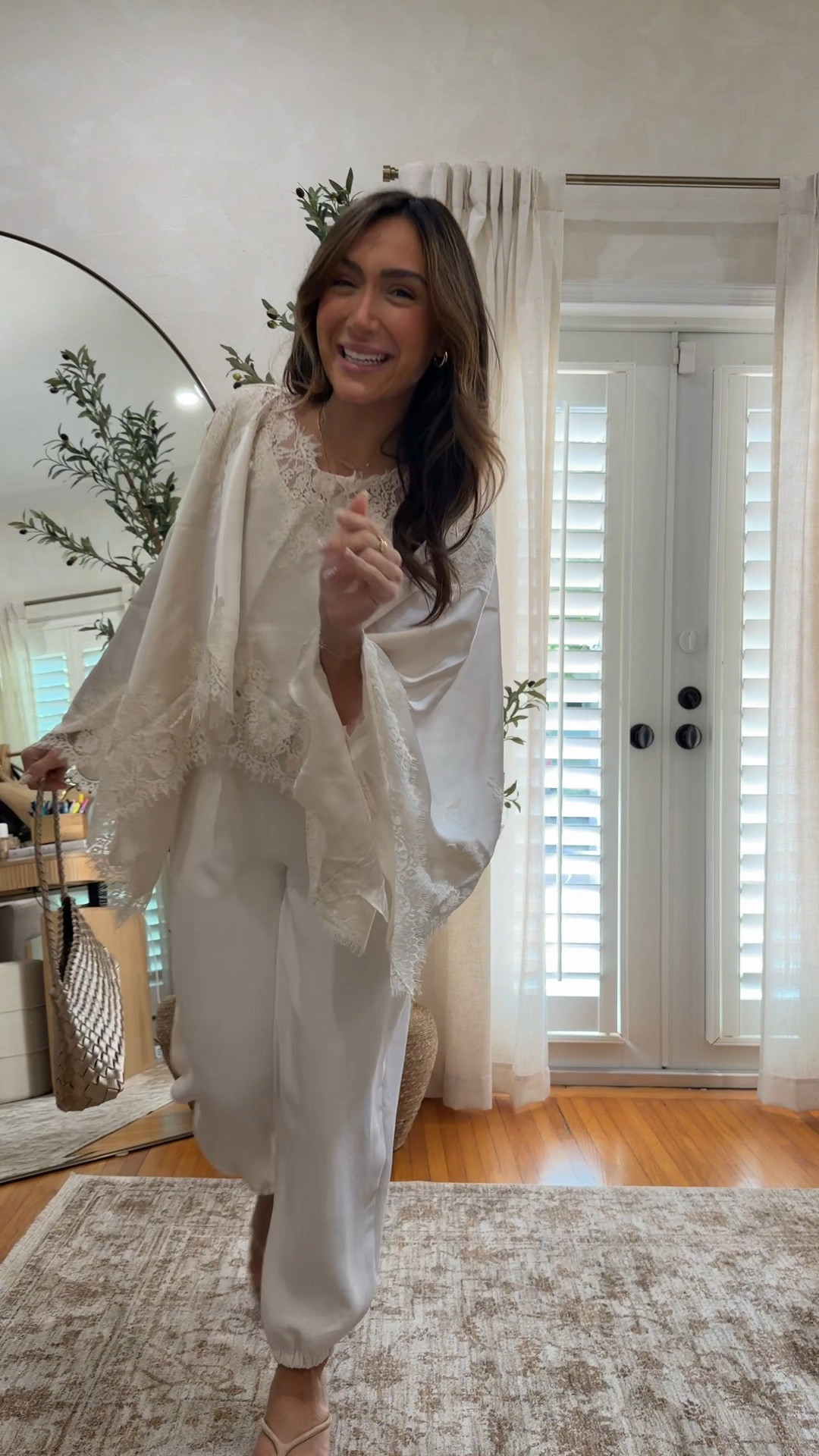 the prettiest cape top!