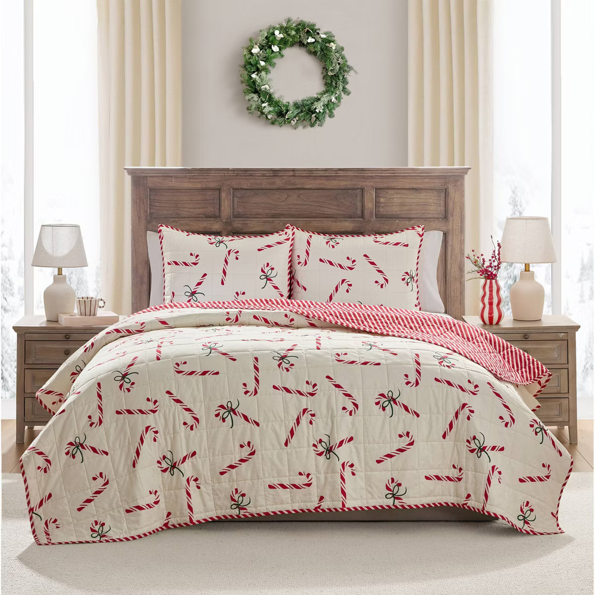 Hallmark Candy Canes Holiday Quilt Set | Target