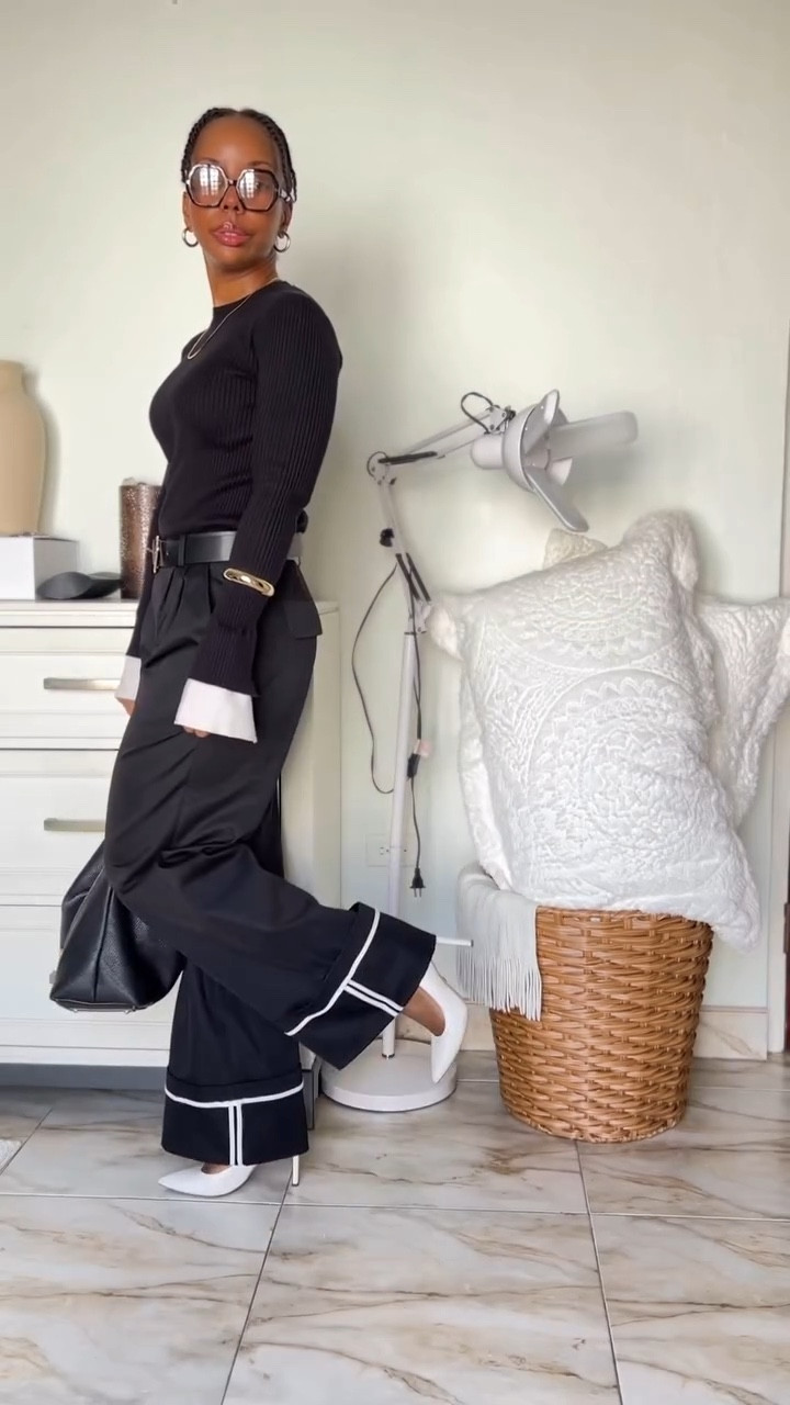 A very chaotic get dressed with me for work from Monday morning! Also here’s another idea for what to wear to work in the fall, especially if you love wearing black and white to the office. 

Also white or red shoes??🤷🏽‍♀️

#gdwmforwork #grwmforwork #whattoweartowork