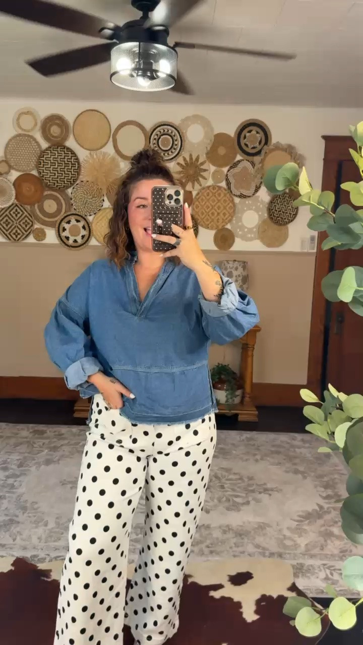In love with these polka dot jeans!!

#LTKootd #LTKMidsize #LTKBeauty