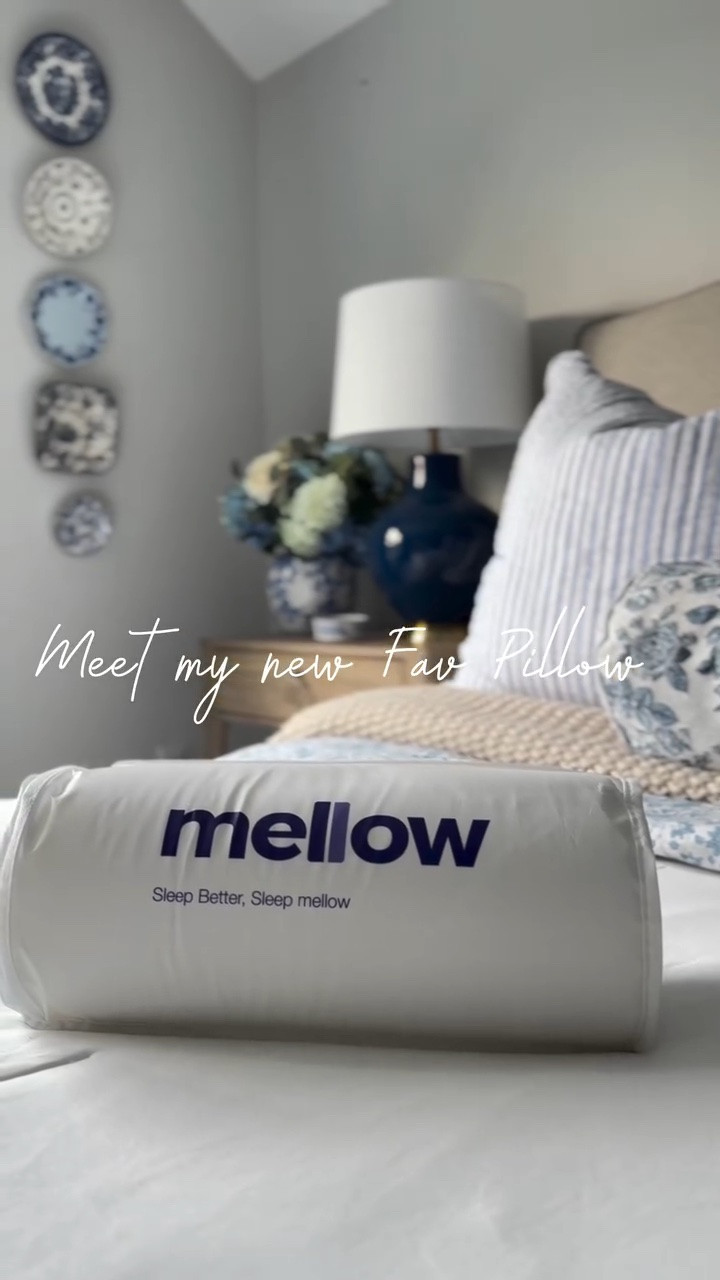 Better sleep starts with the right pillow. ☁️✨ @mellow.sleep
#CloudAlignPillow #MellowSleep #SleepBetter #BedroomEssentials #HomeFavorites

#LTKHome #LTKSaleAlert #LTKdayinmylife