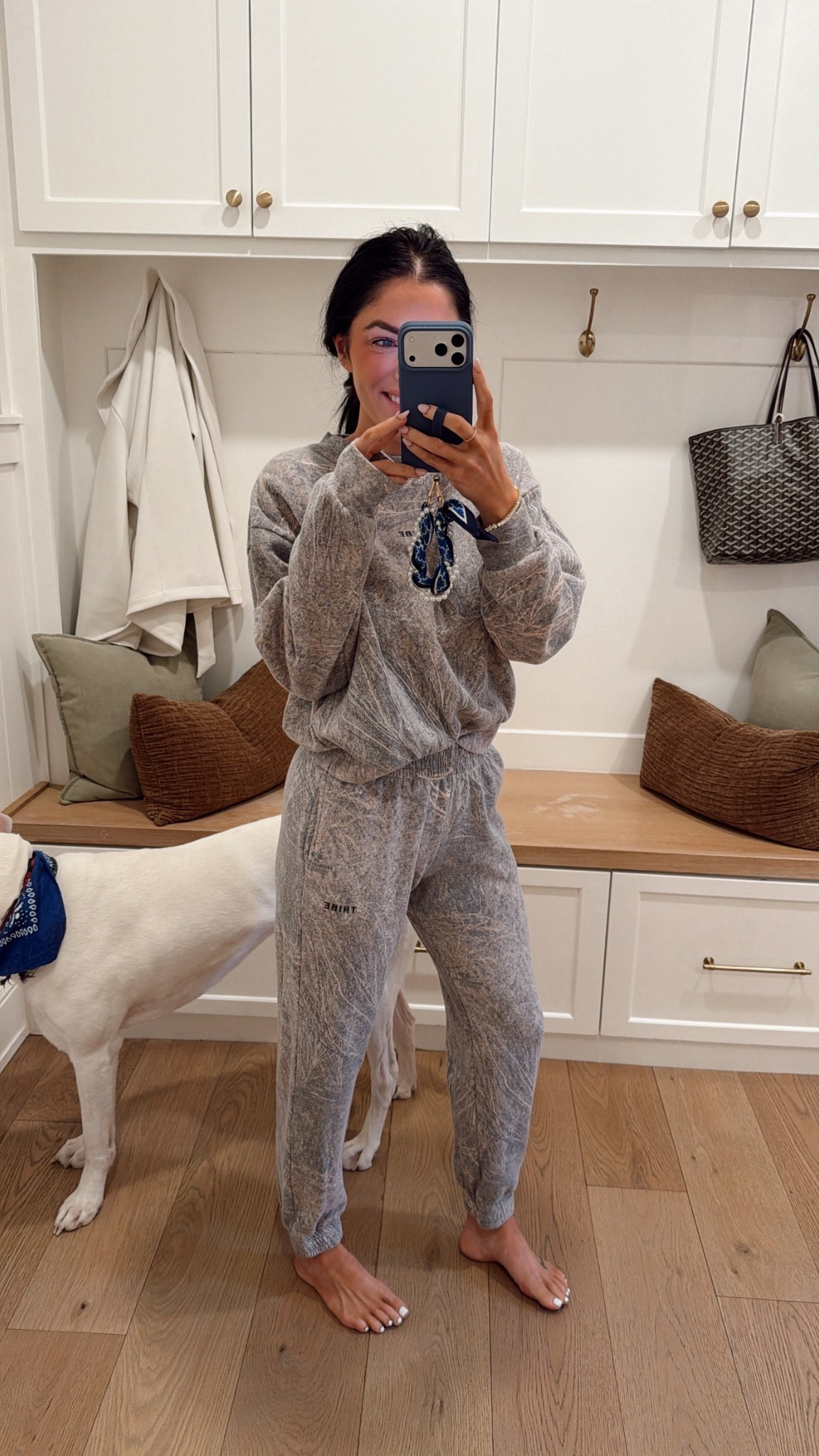 ⭐️⭐️this is the exact same product linked- they change the “shade” of camo every season but it’s the same joggers and top! It’s GREAT material!!!!! True to size! 