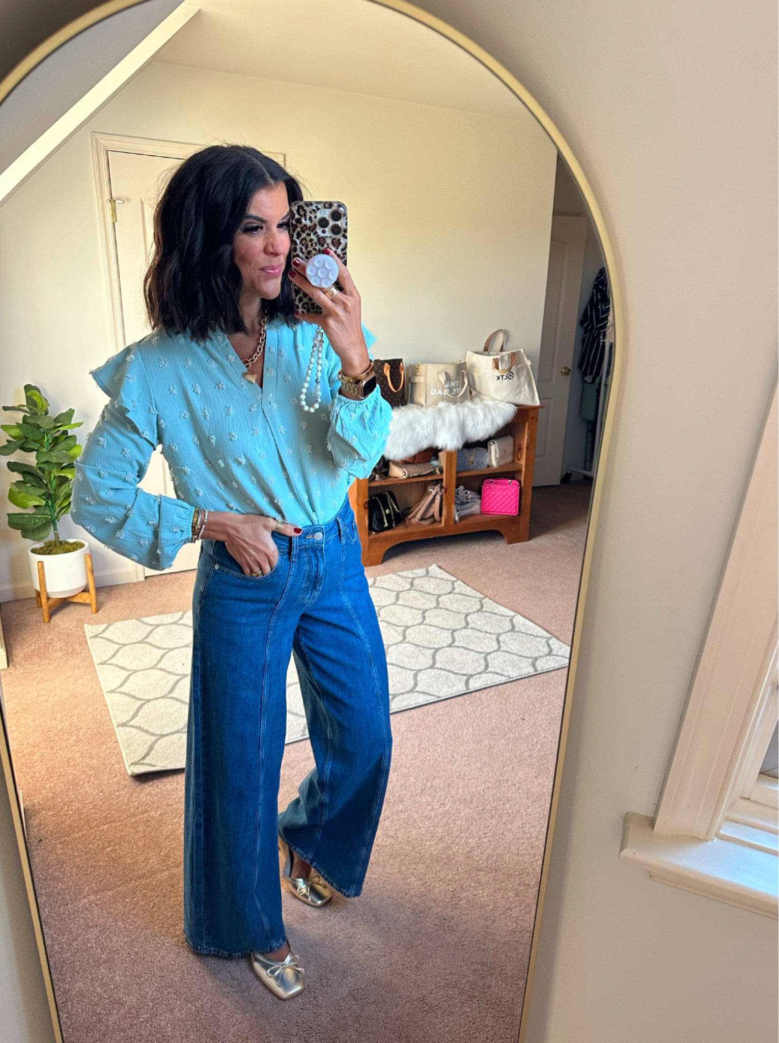 Swiss dot top on promo until 12/16! I’m wearing a small! 

32% off with code 32E1EPEC
+ clip the coupon
Only $12!


#LTKFindsUnder100 #LTKSeasonal #LTKSaleAlert