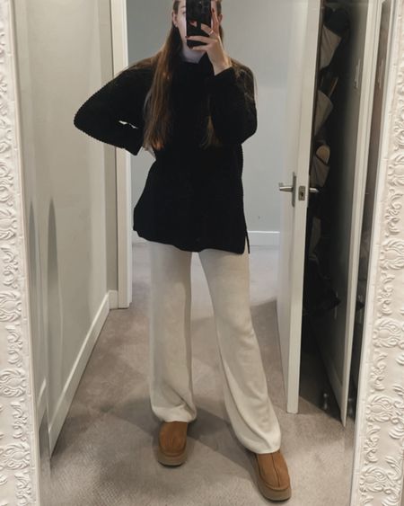 Loungewear on Christmas Eve >> 

Amazon sweater - it’s a tad oversized, wearing a medium. A great basic black sweater 

Sweater pants - wearing a small, runs true to size 

Ugg slippers - tazz slippers over everything!!! 

J crew socks 



#LTKfindsunder100 #LTKSeasonal #LTKshoecrush