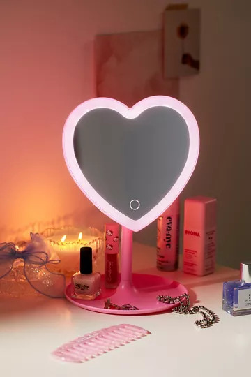 UO Heartbeat Makeup Vanity Mirror | Urban Outfitters (US and RoW)