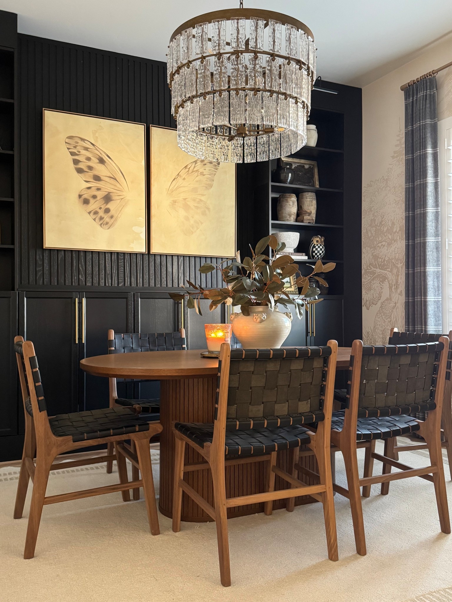 Cozy formal dining room design 

#LTKHome