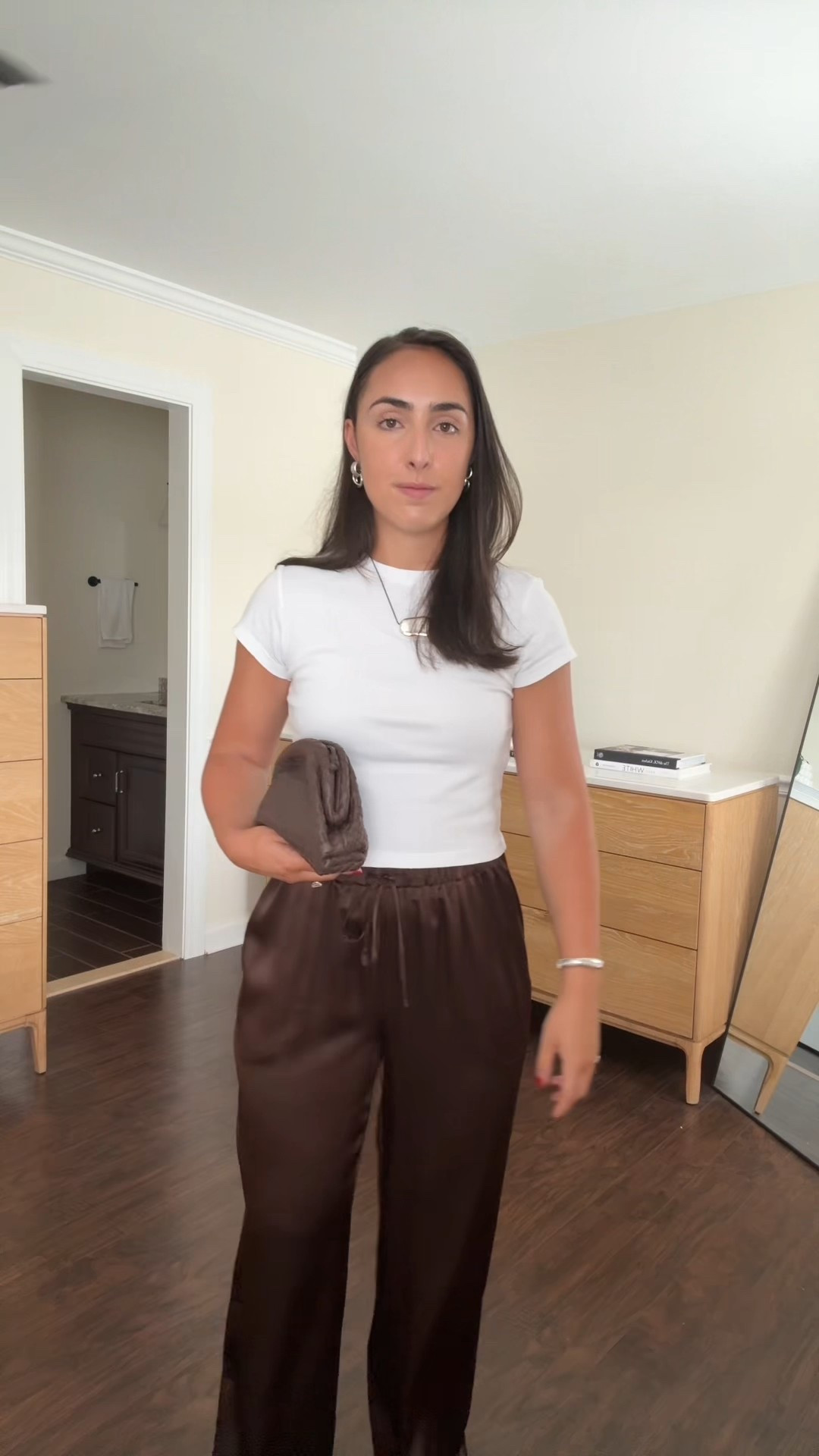 casual outfit with my @onequince favs #quincepartner

#LTKFindsUnder100 #LTKStyleTip #LTKSeasonal